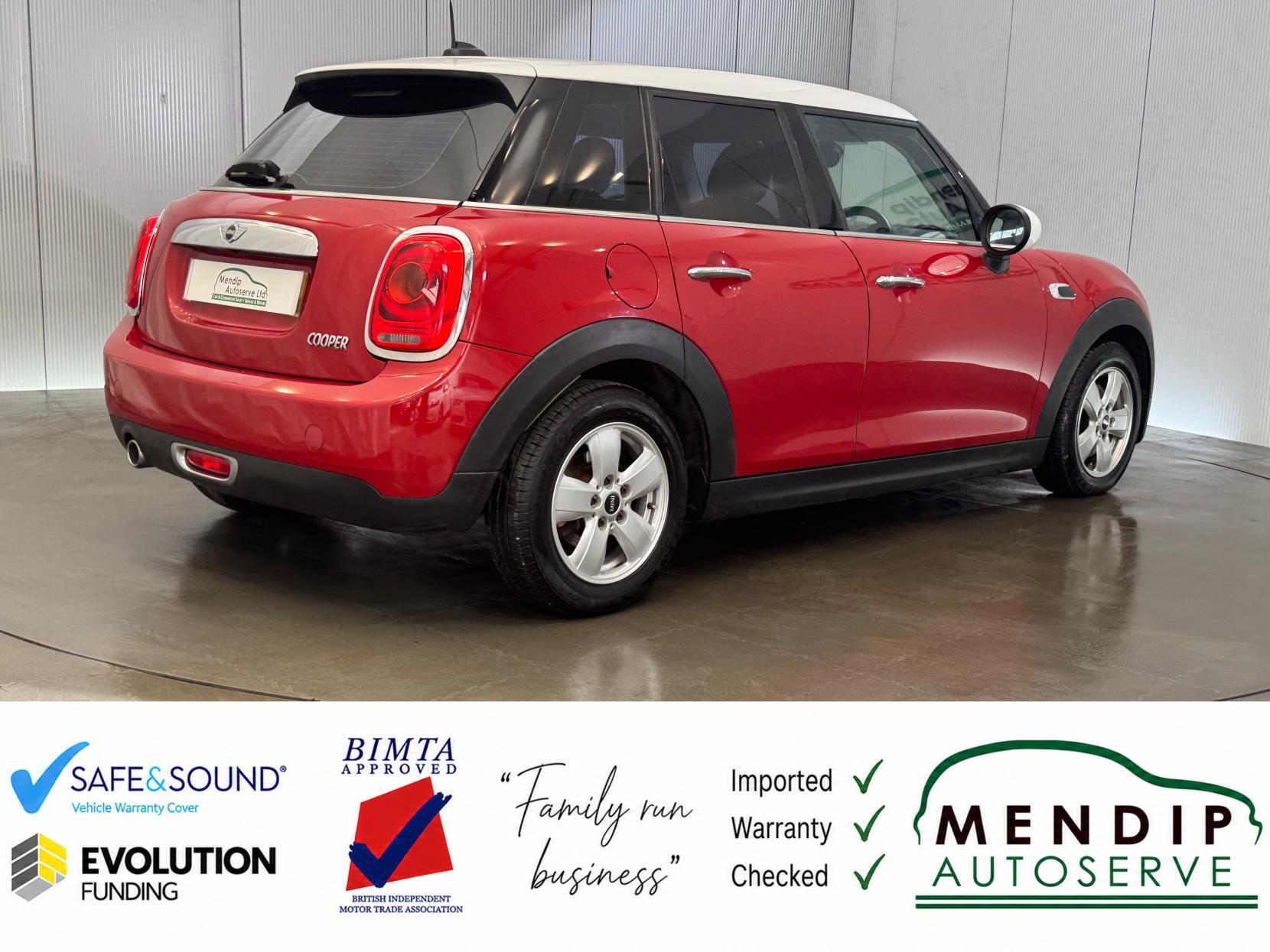 Mini Cooper view 29