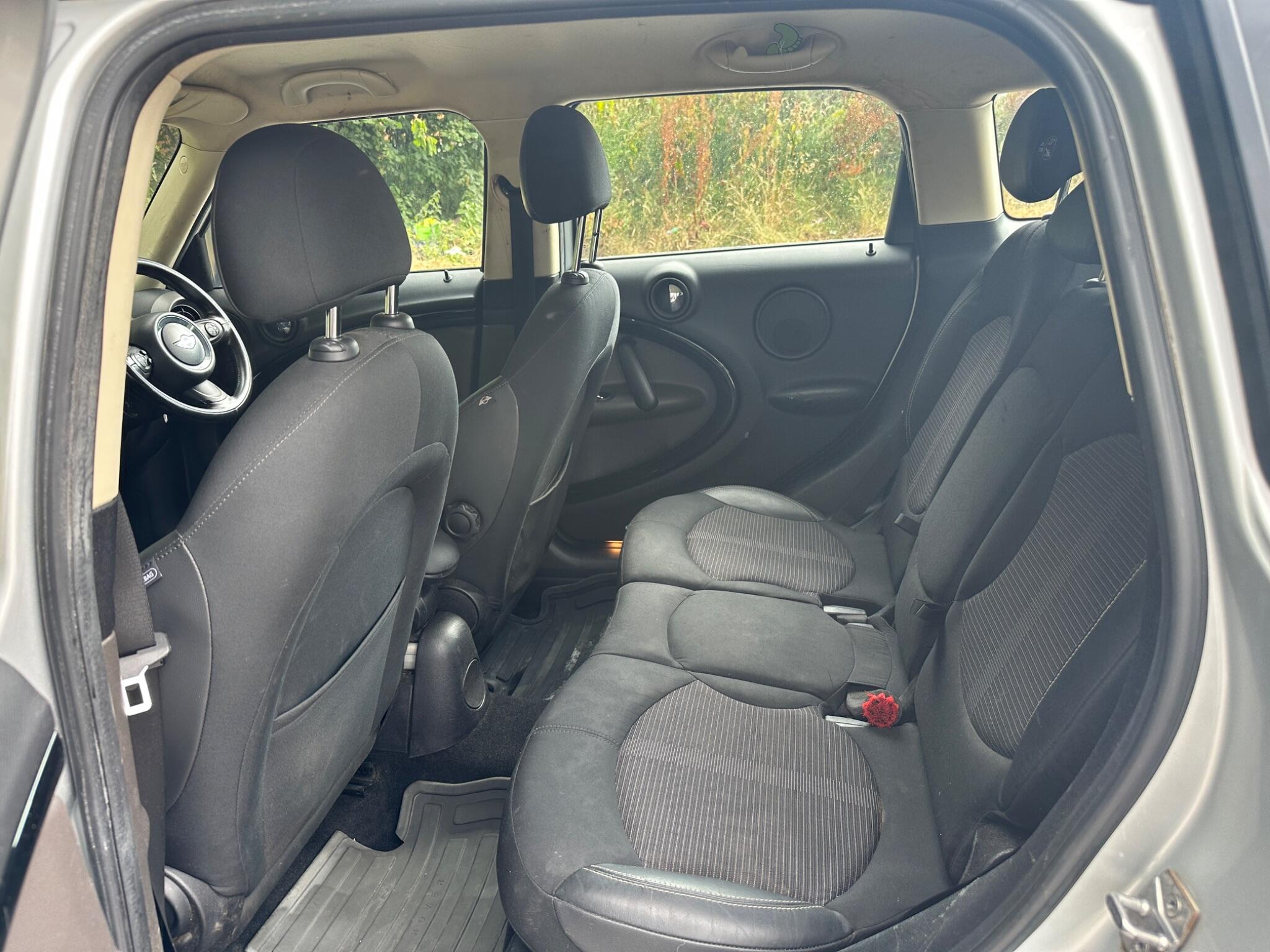 Mini Countryman view 22