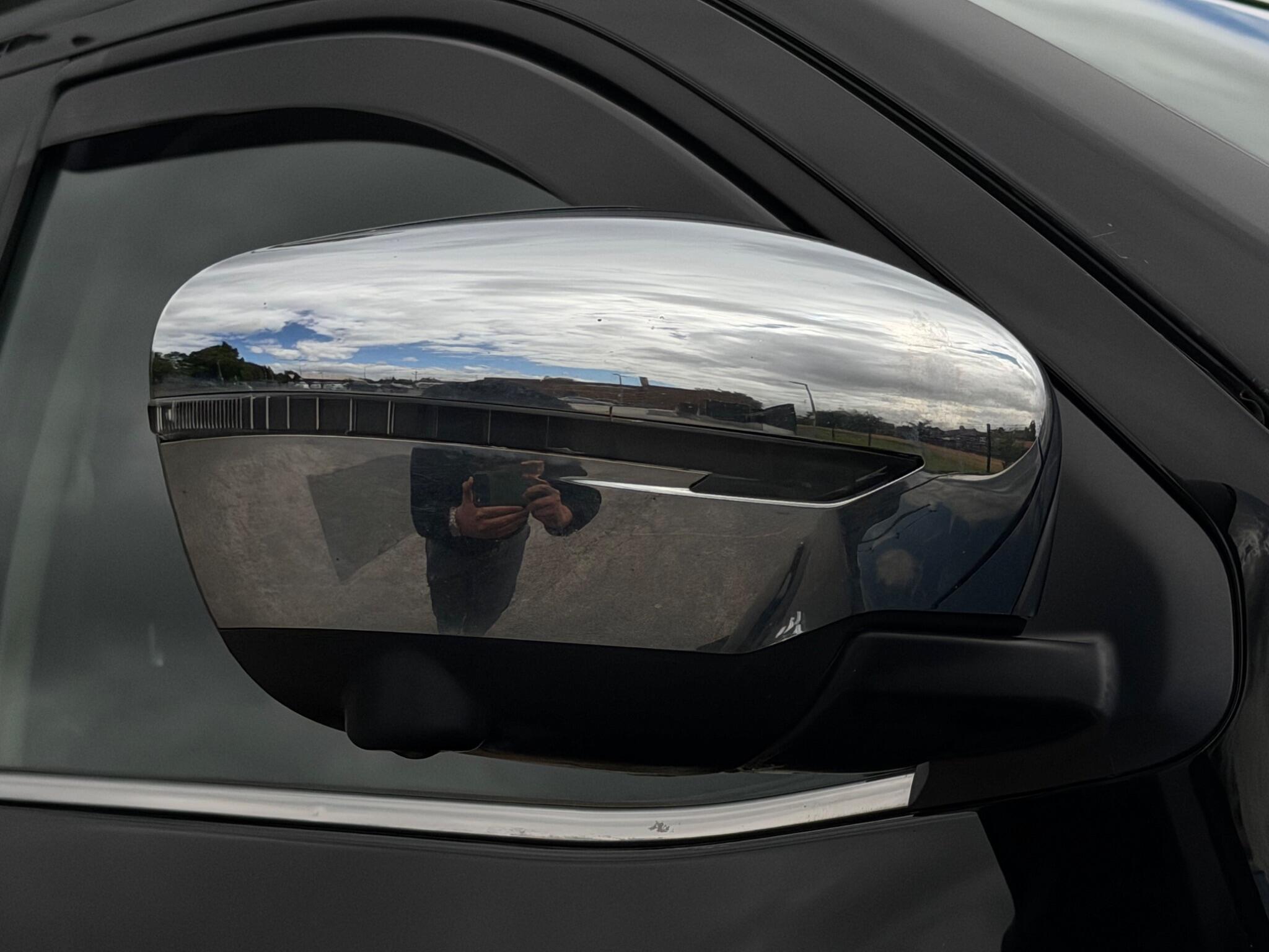 Nissan Navara view 19