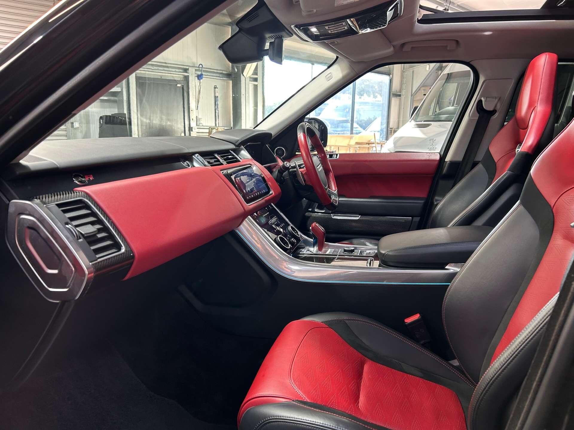 Land Rover Range Rover Sport view 36