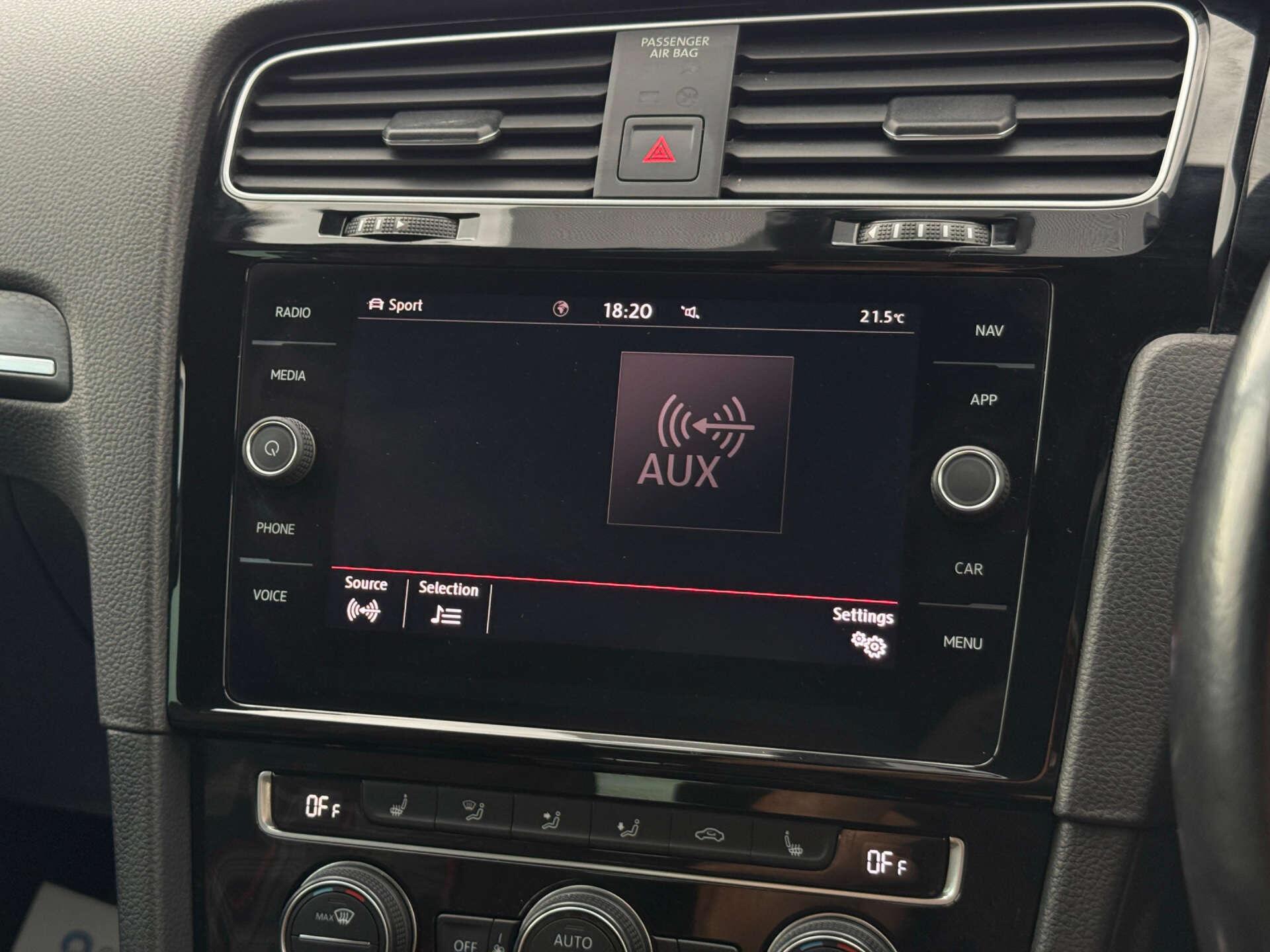 Volkswagen Golf view 68