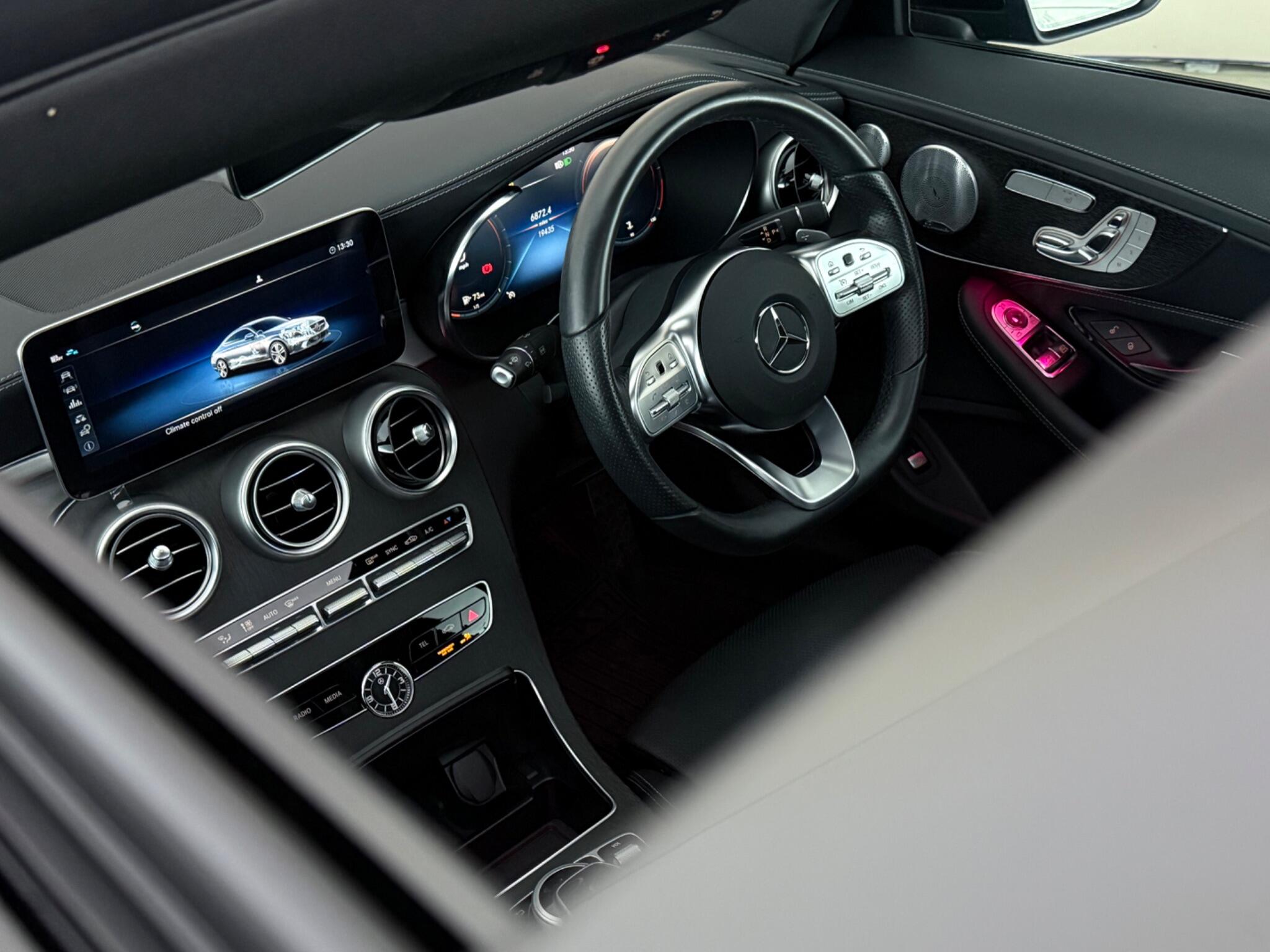 Mercedes-Benz C-Class view 15