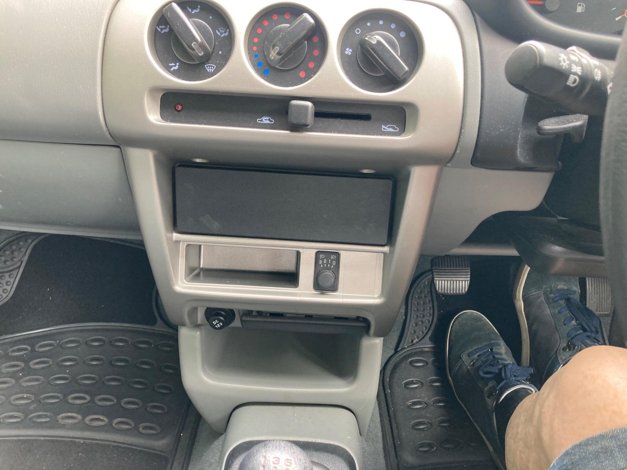 Nissan Micra view 9