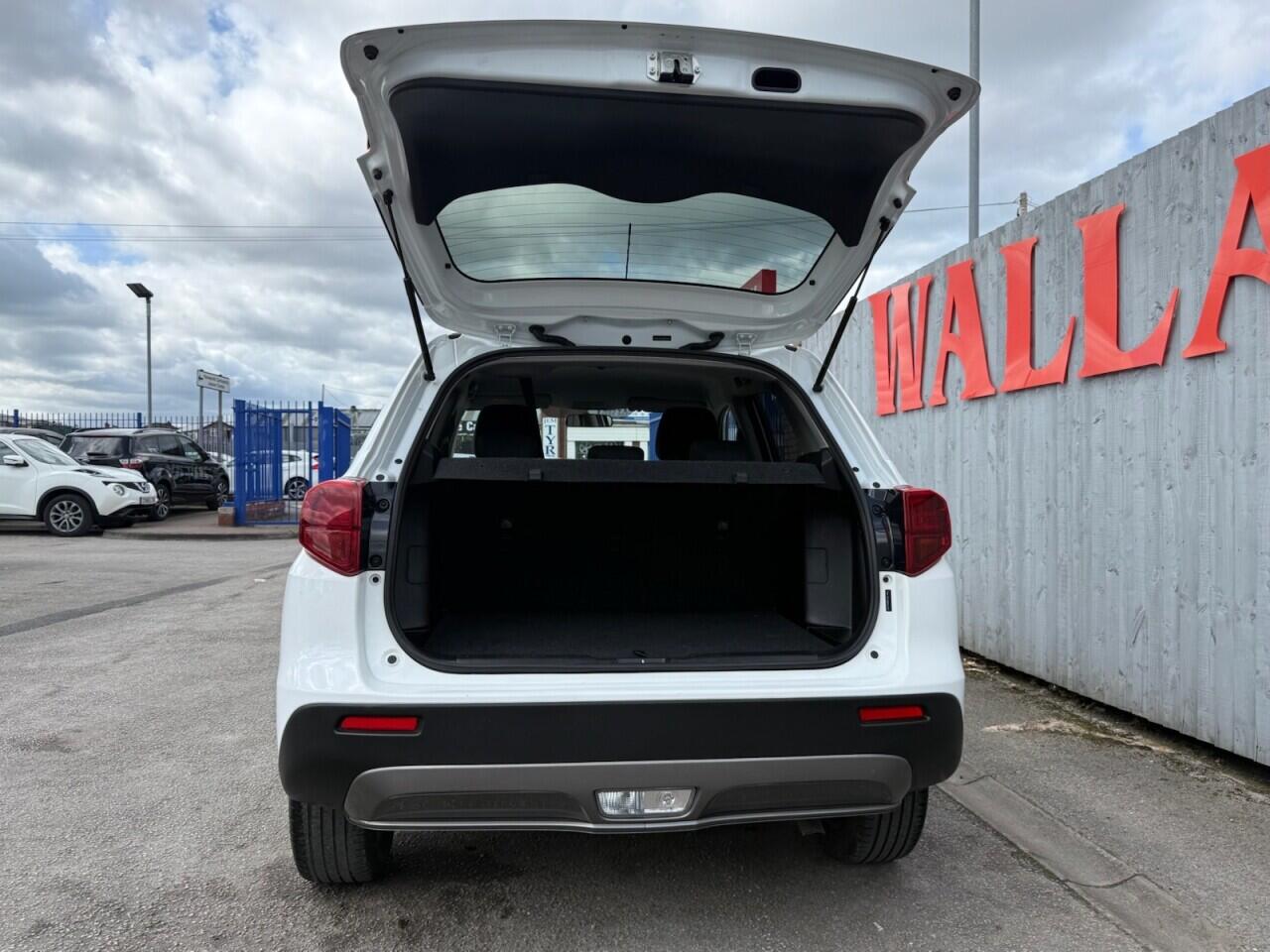 Suzuki Vitara view 33