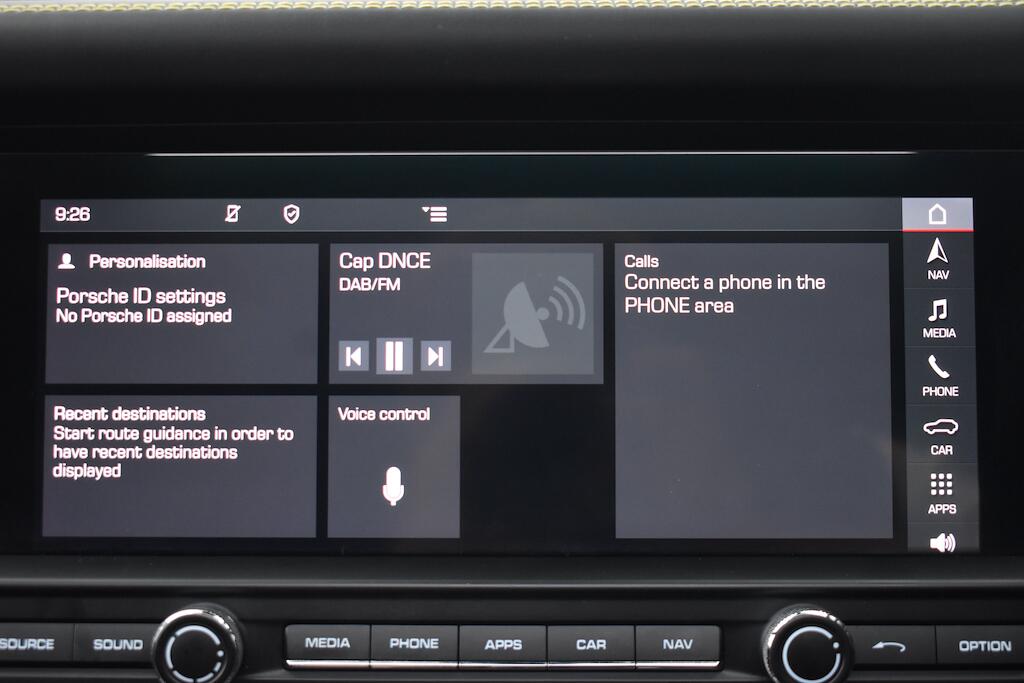 Porsche Macan view 83