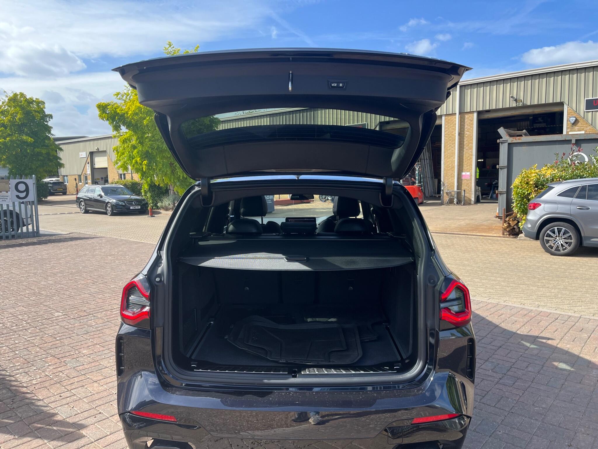 BMW X3 view 51