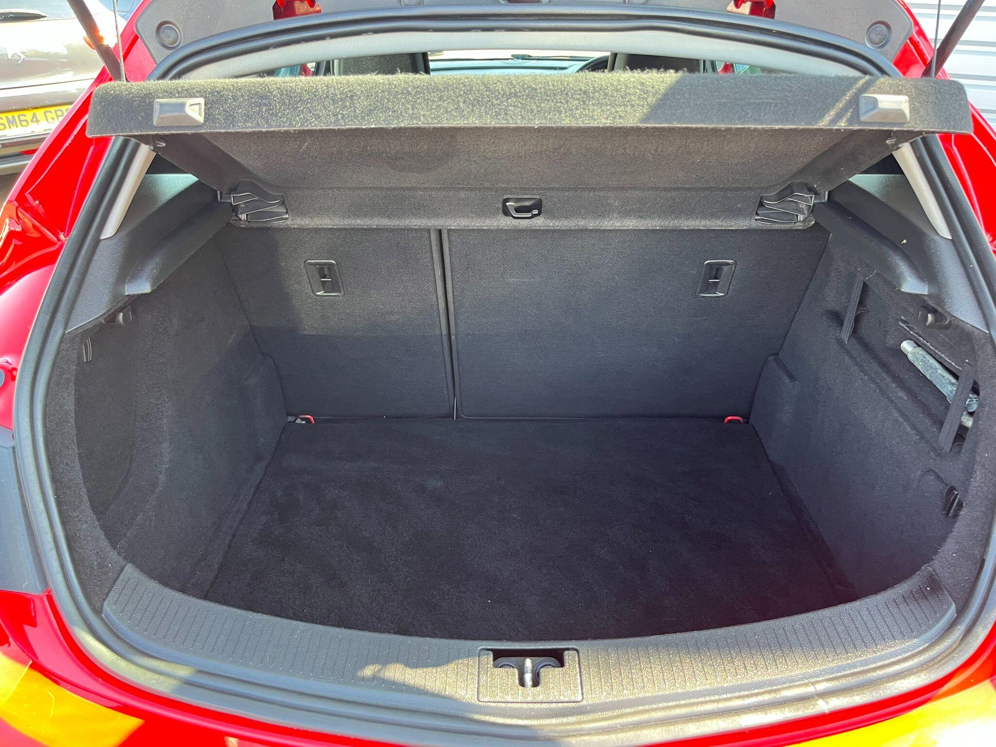 Vauxhall Astra GTC view 32