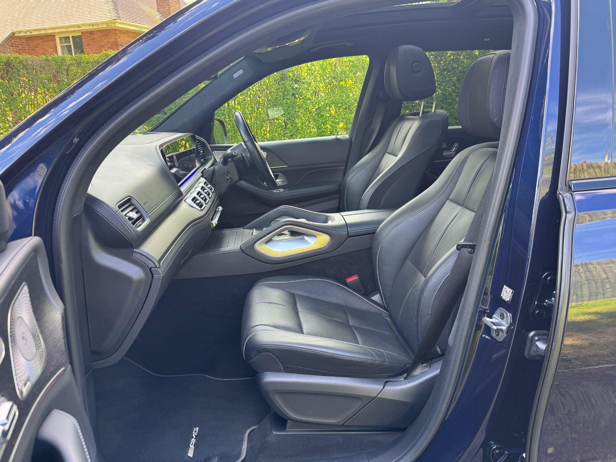 Mercedes-Benz GLS view 19