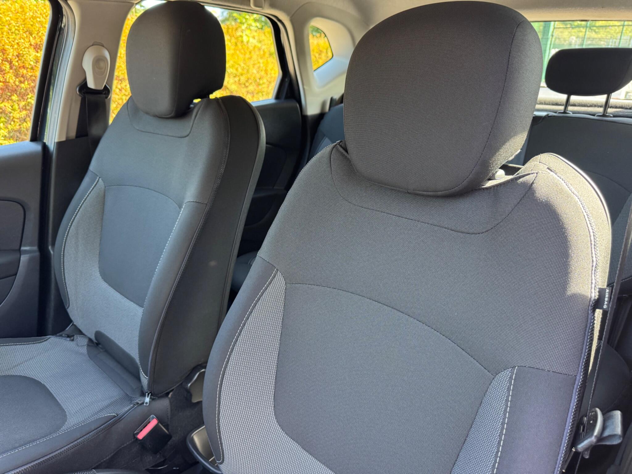 Renault Captur view 13
