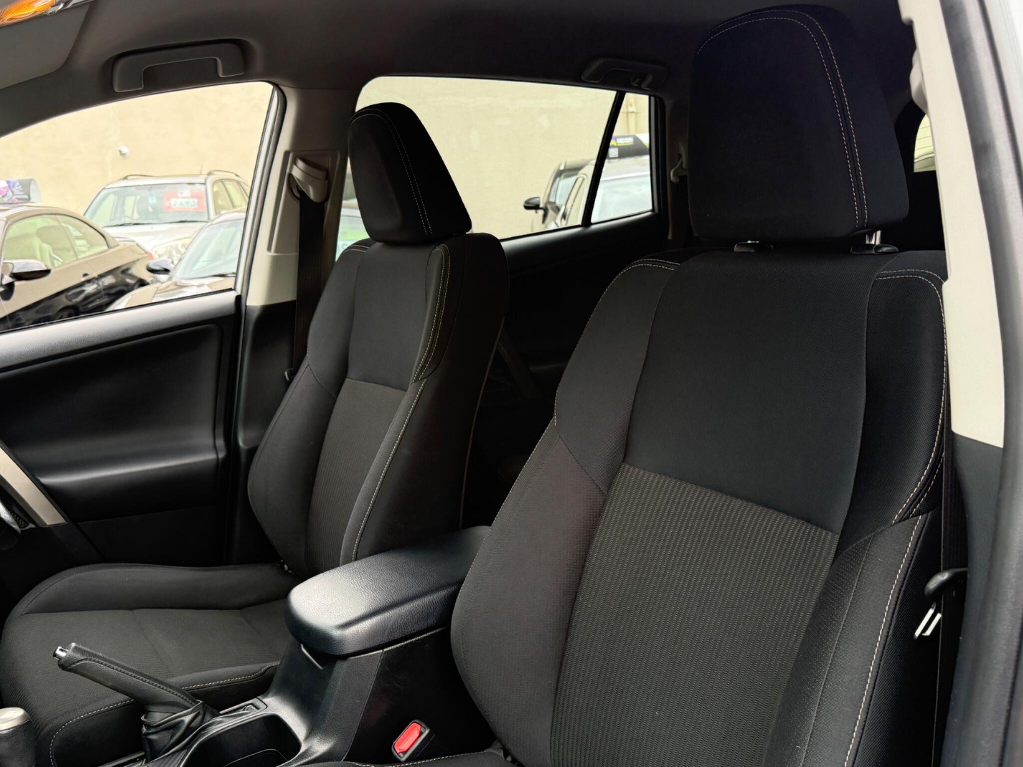 Toyota RAV4 - Image 54