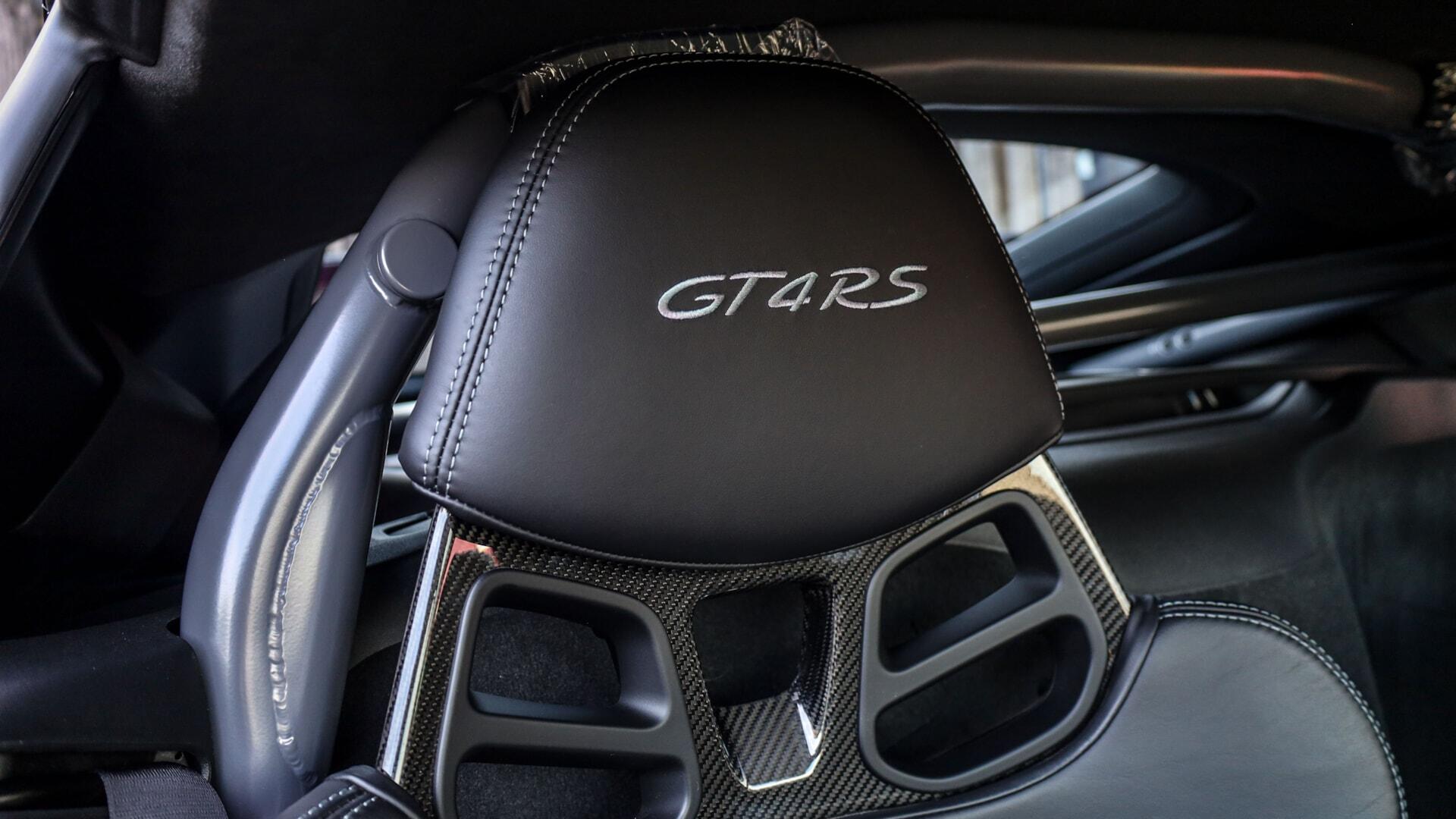 Porsche Cayman view 17