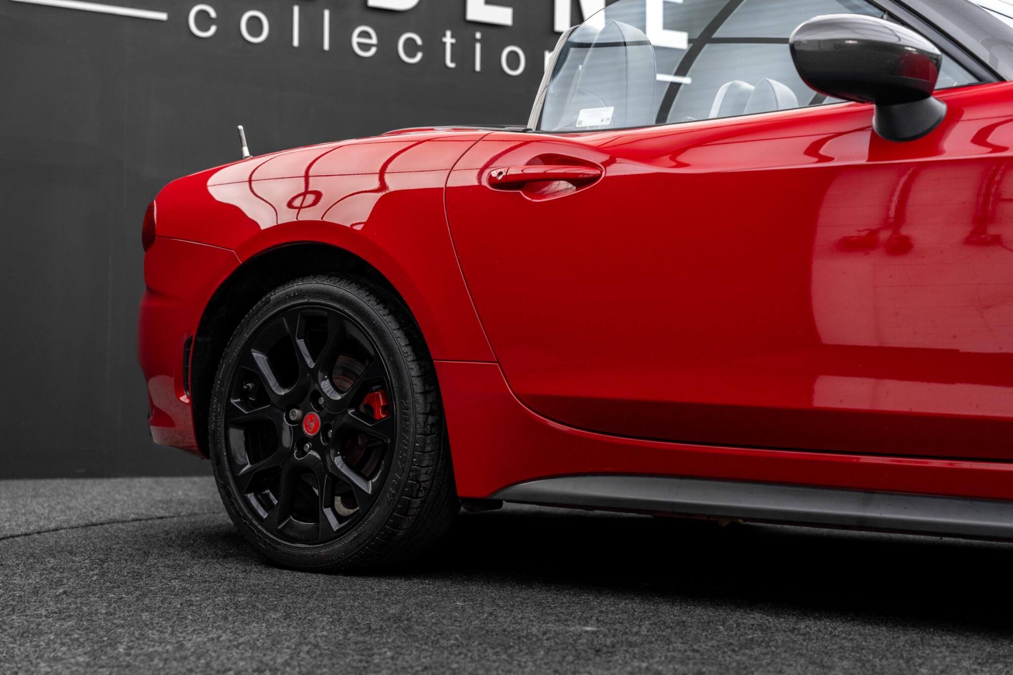 Abarth 124 Spider view 34