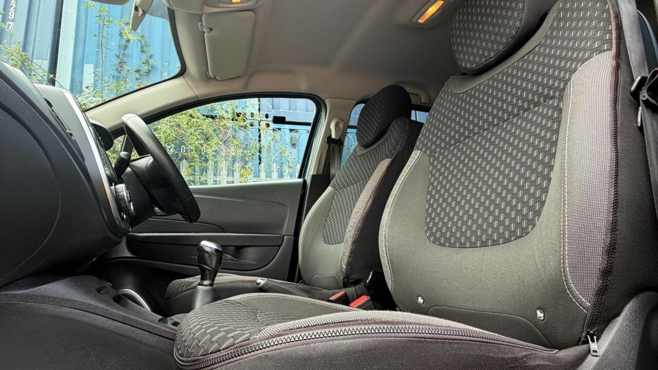 Renault Captur view 9