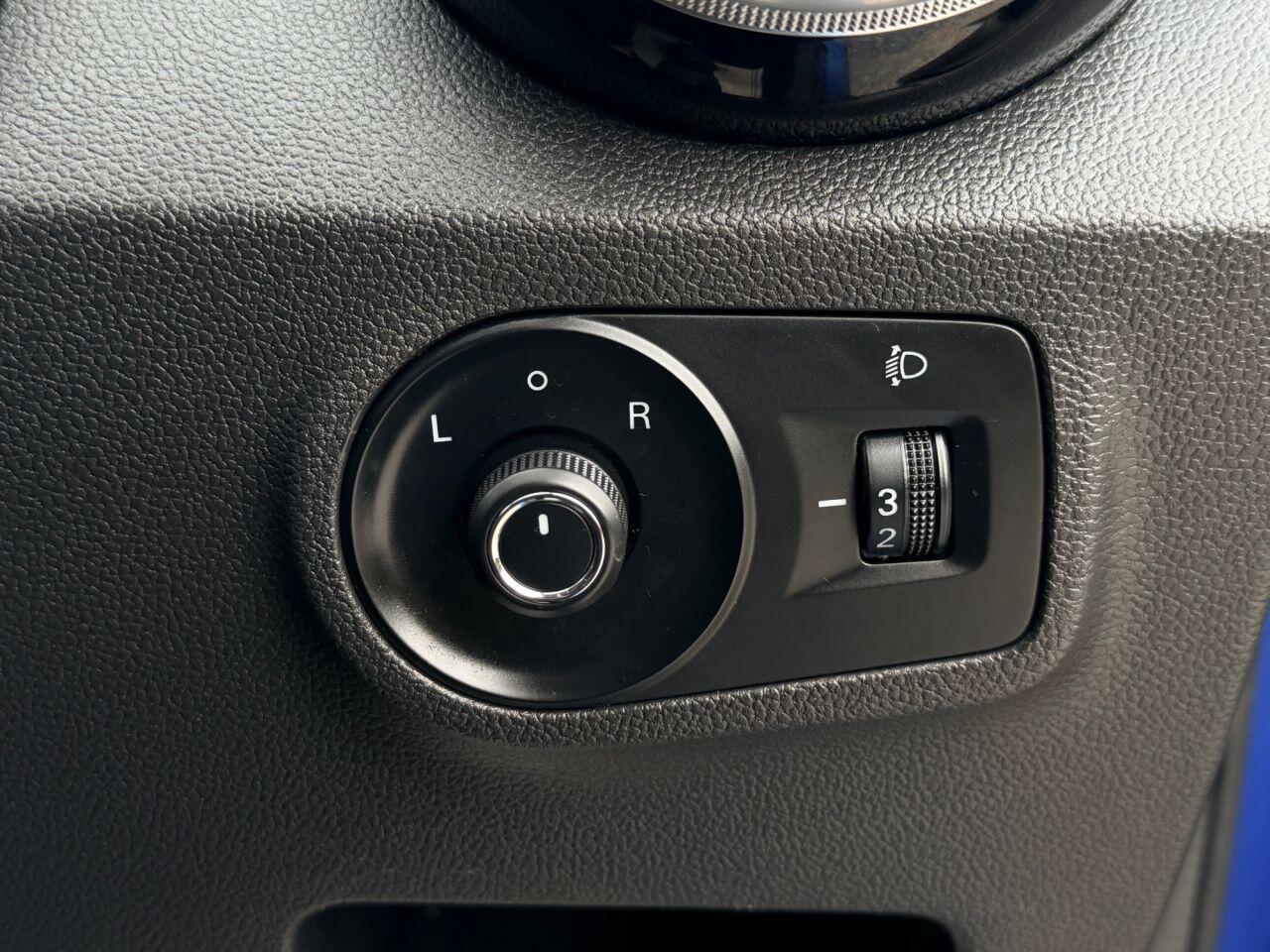 MG ZS view 31