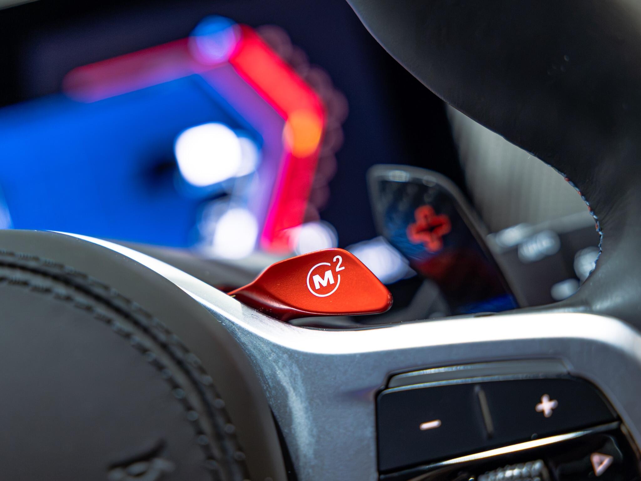 BMW XM view 4