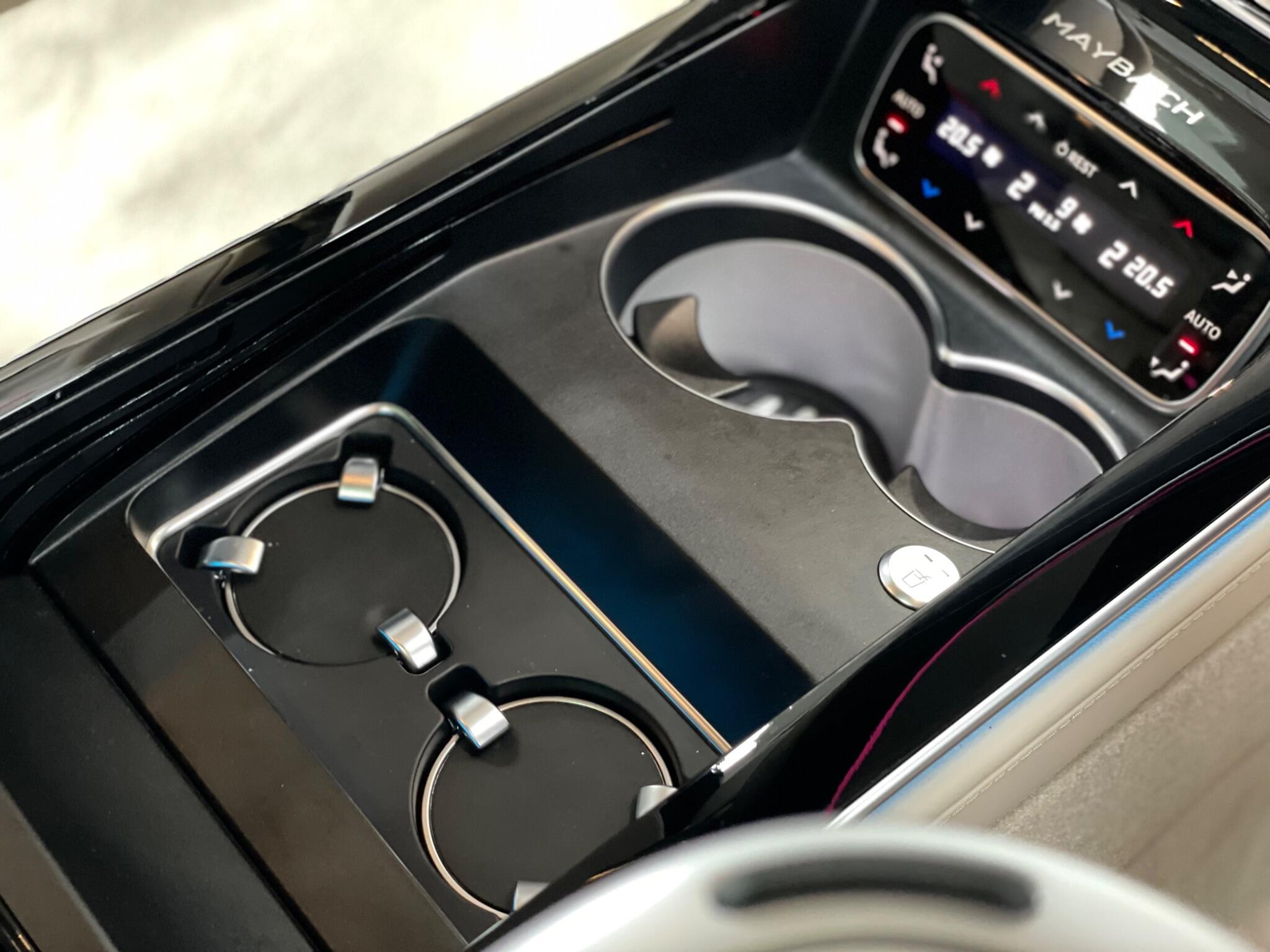 Mercedes-Benz S-Class view 37
