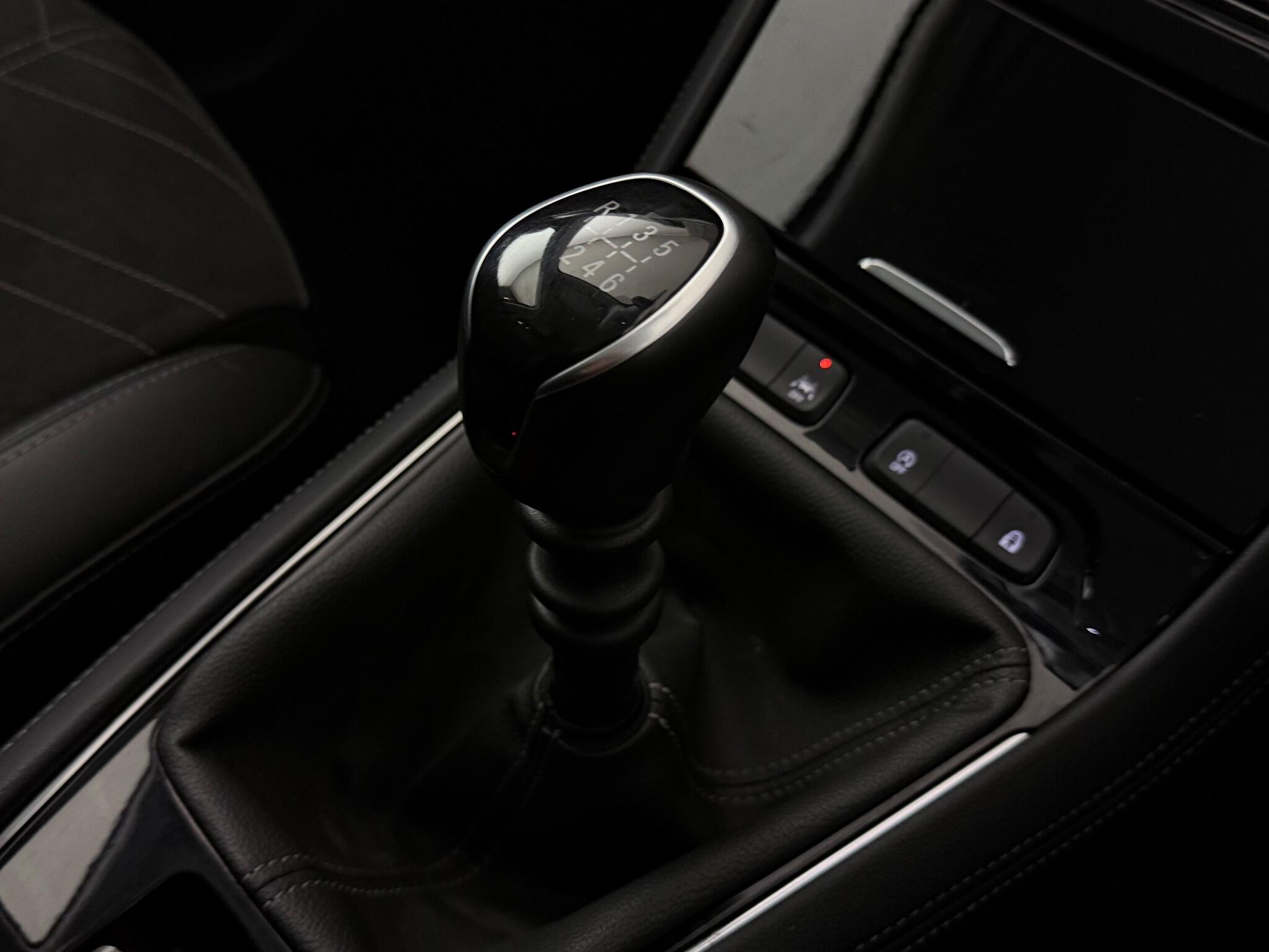 Vauxhall Grandland view 32