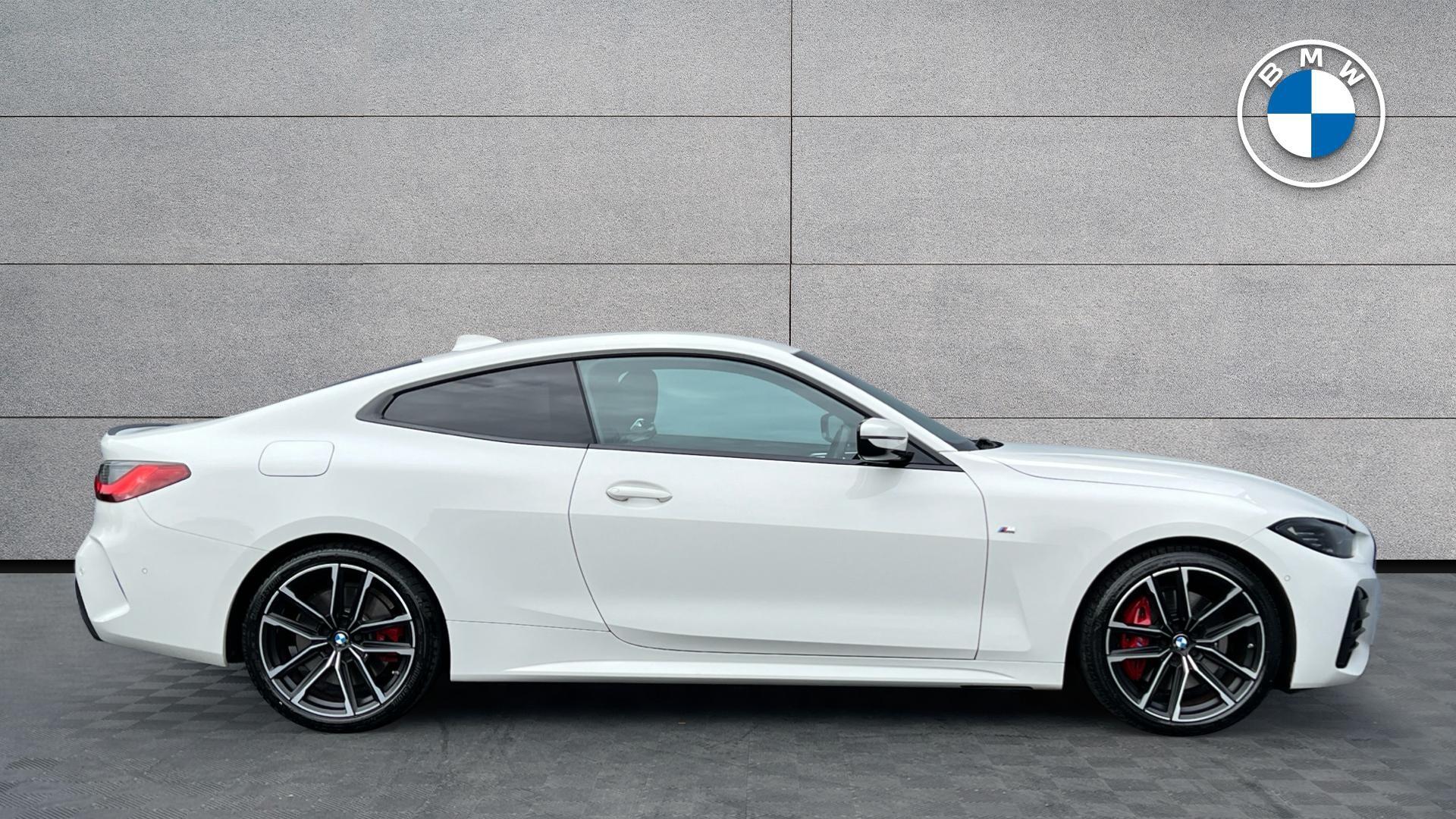 BMW 4 Series view 3