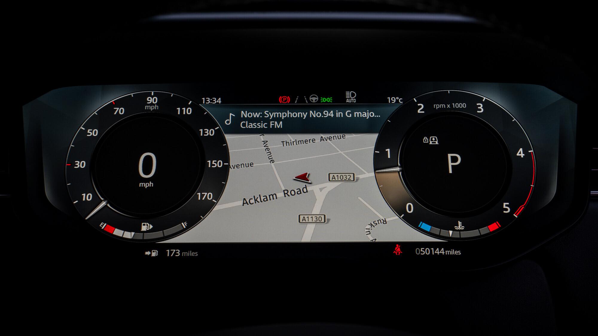 Land Rover Range Rover Sport view 43