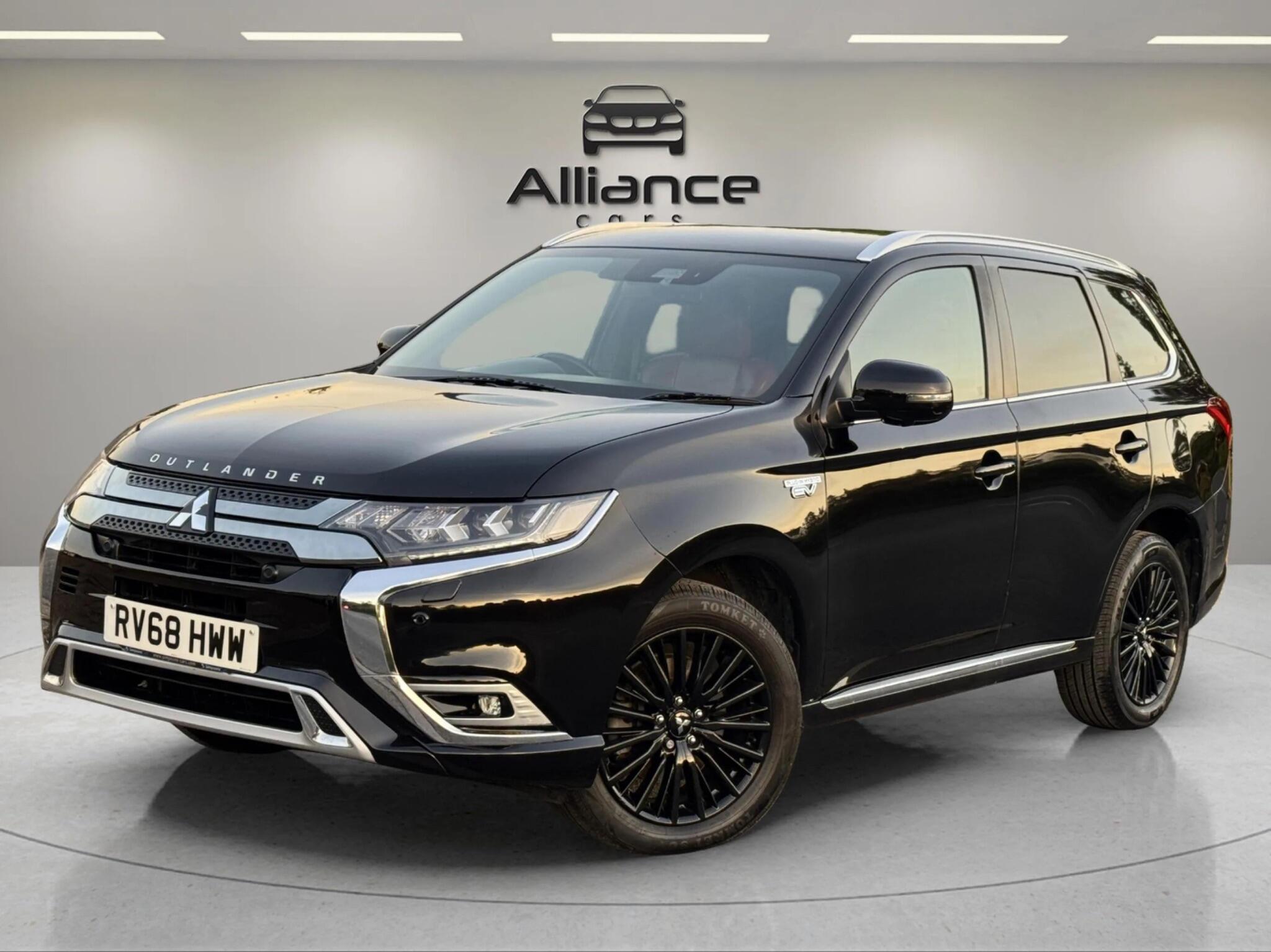 Mitsubishi Outlander view 20