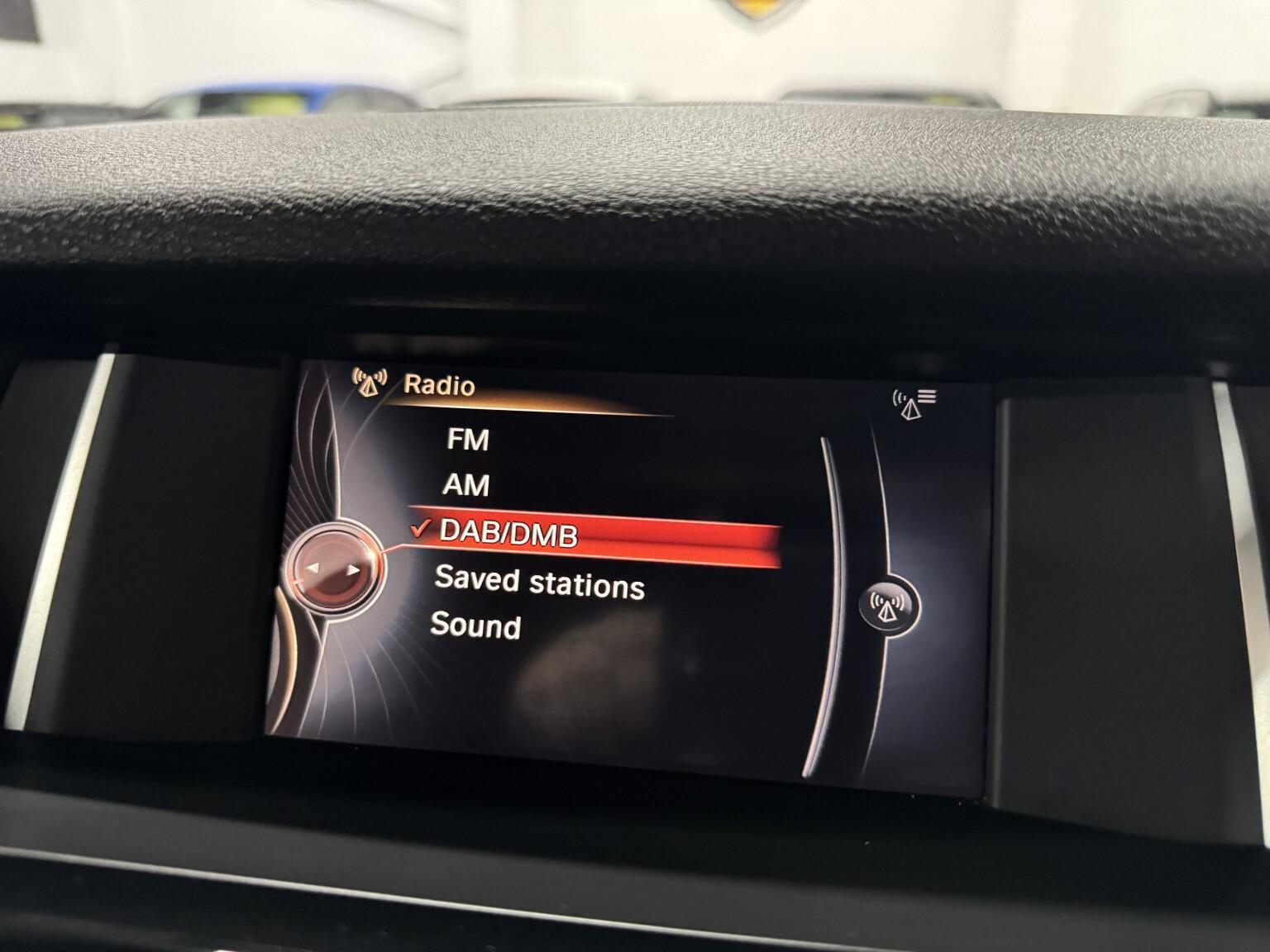 BMW X3 view 21