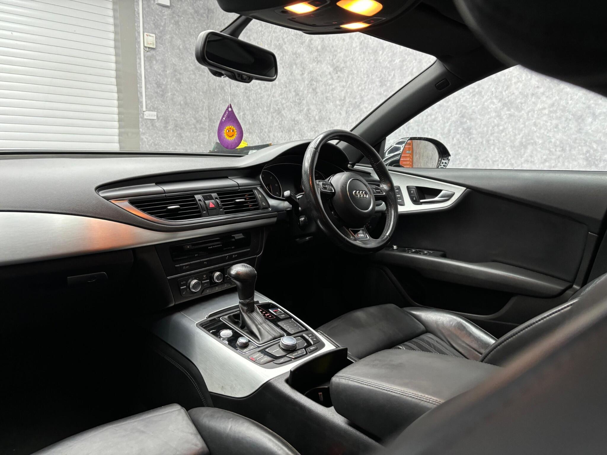Audi A7 view 19