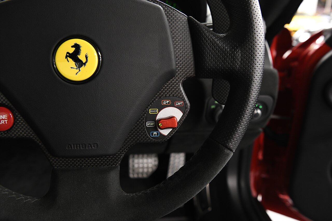 Ferrari 599 view 25