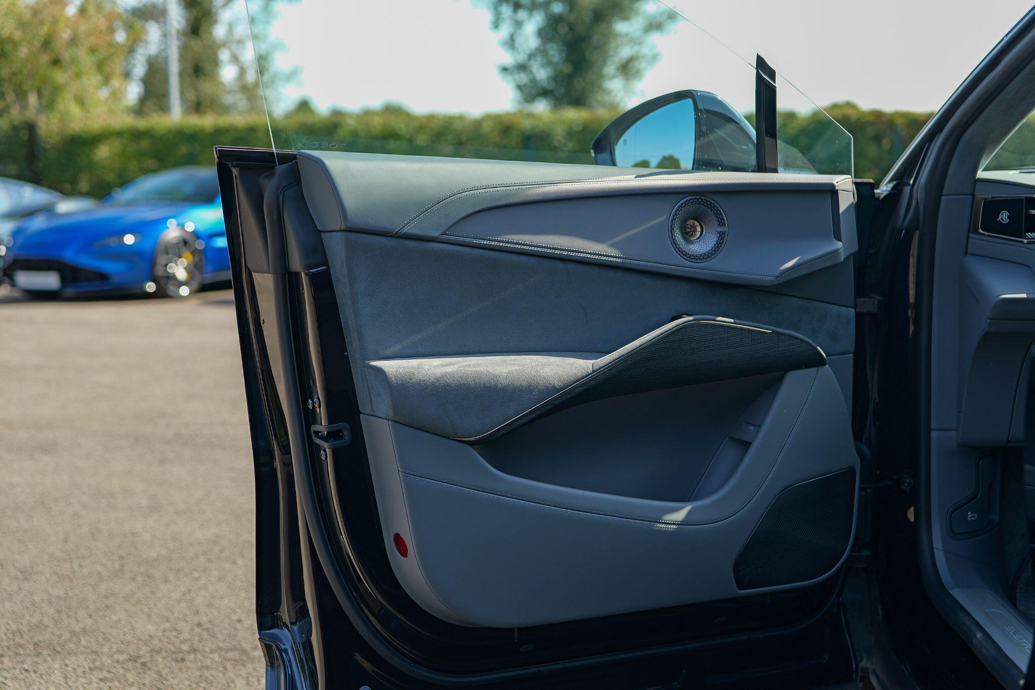 Lotus Eletre view 31
