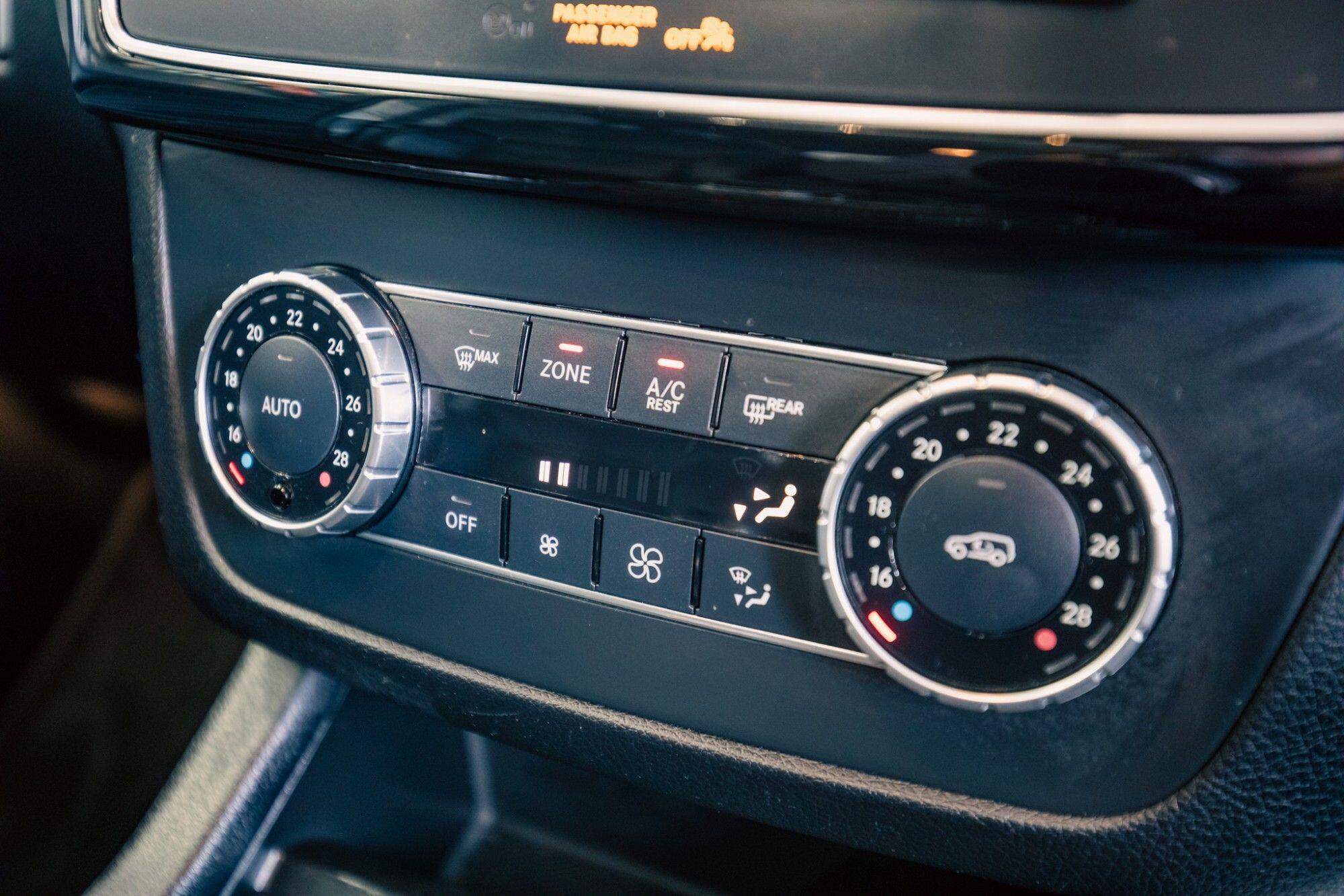 Mercedes-Benz GLE view 20