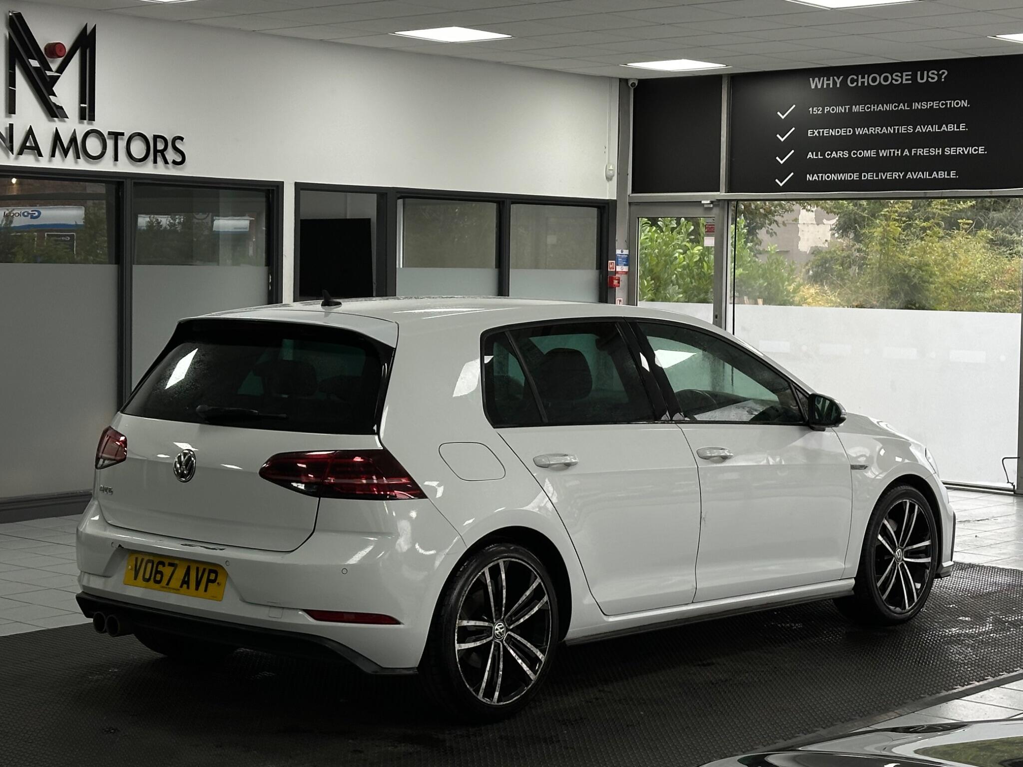 Volkswagen Golf view 15