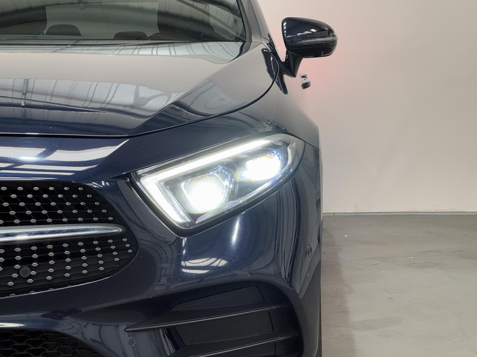 Mercedes-Benz CLS view 6