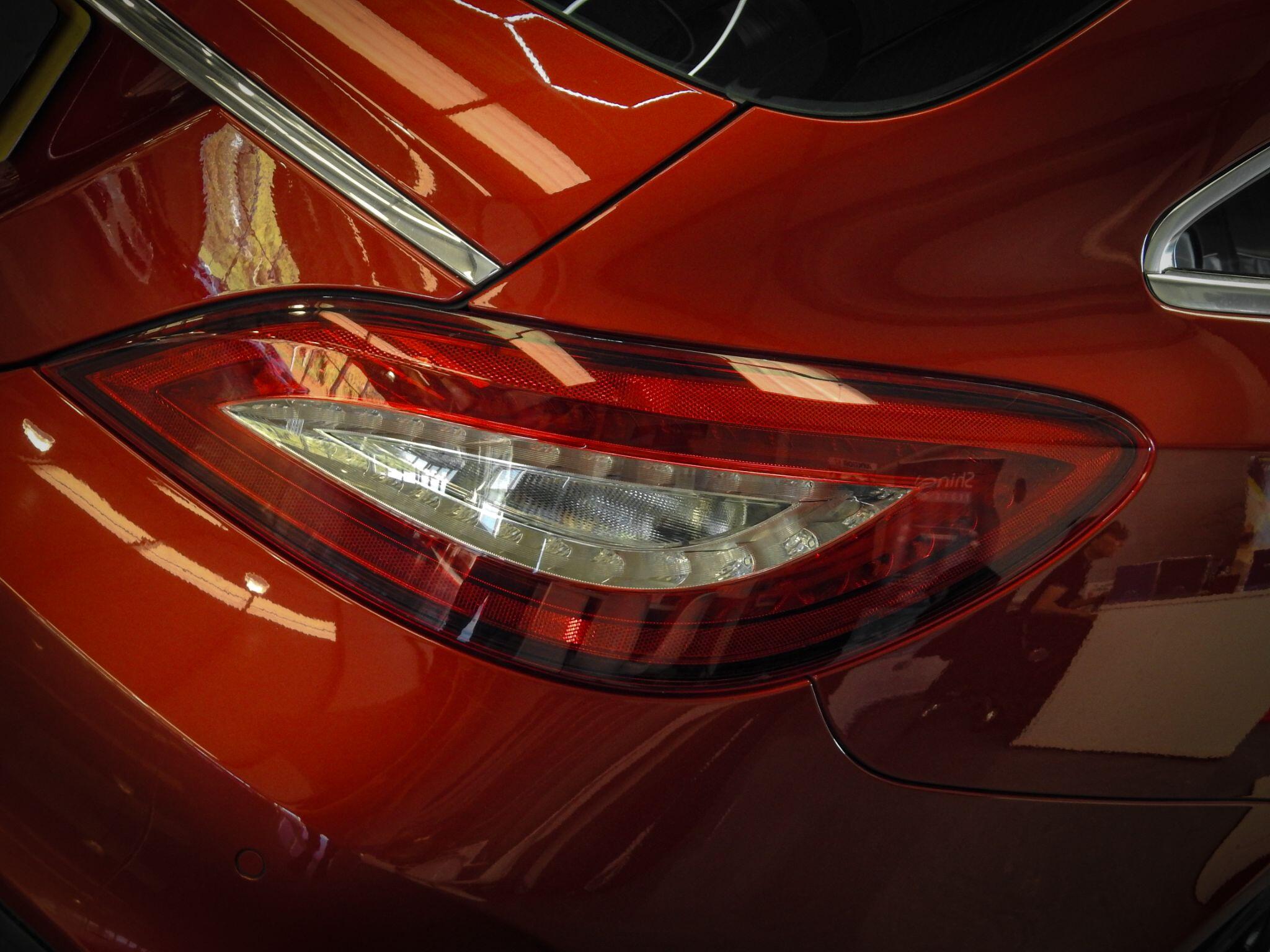 Mercedes-Benz CLS view 19