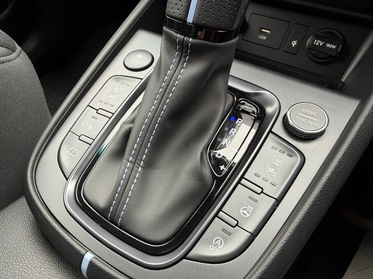 Hyundai Kona view 24