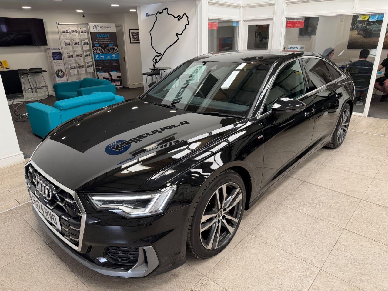 Audi A6 Saloon view 5