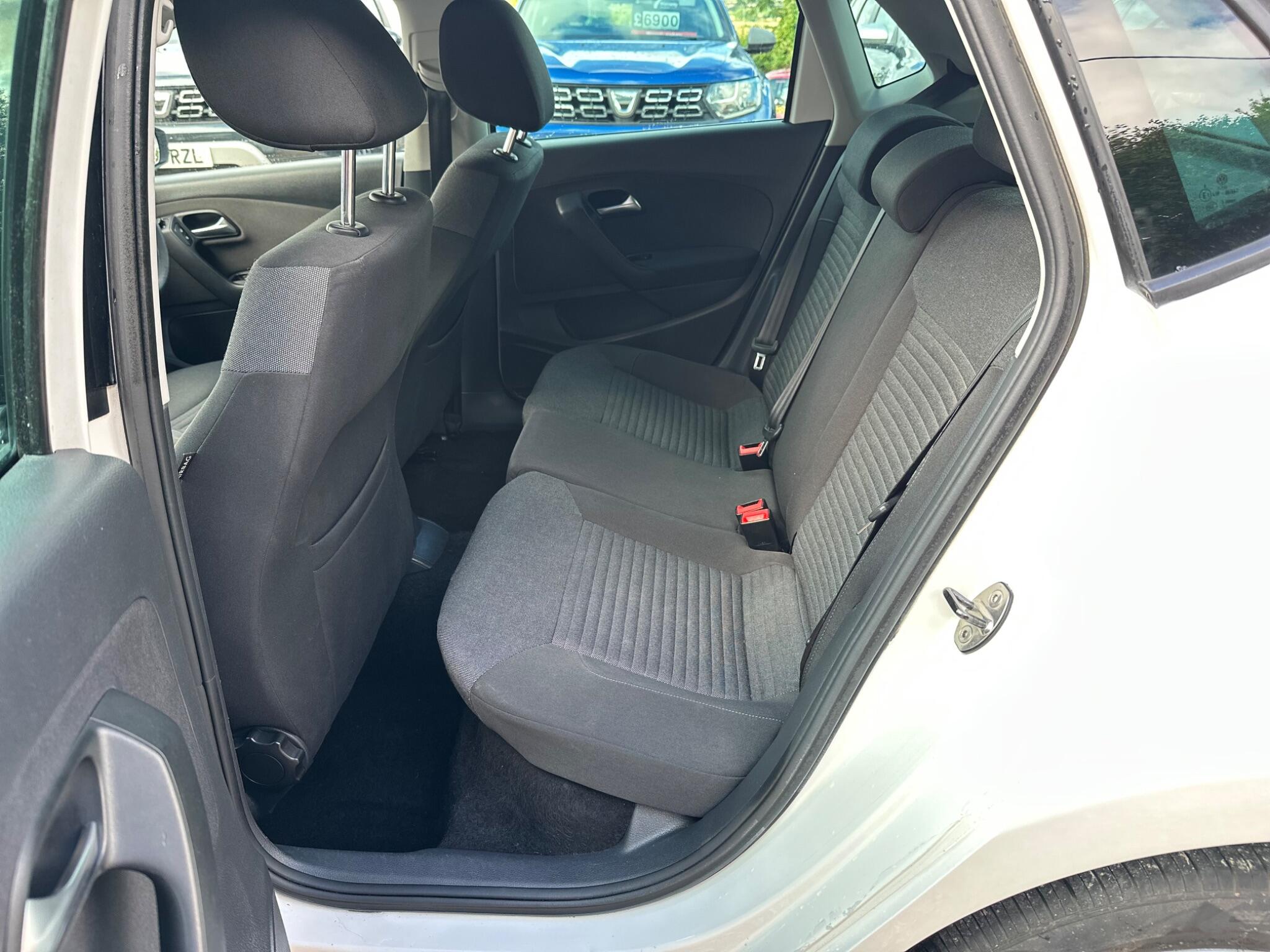 Volkswagen Polo view 47