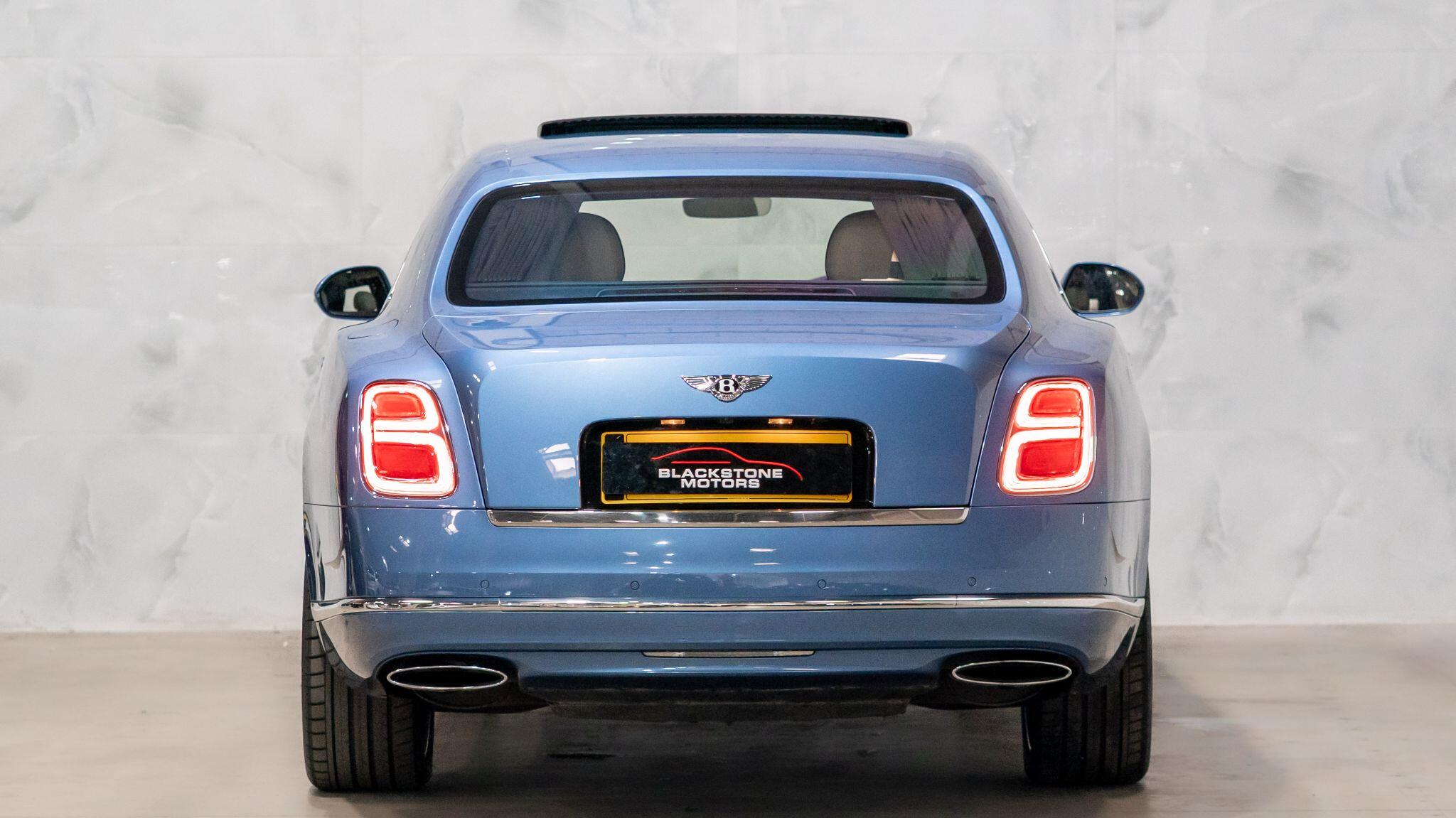 Bentley Mulsanne view 6