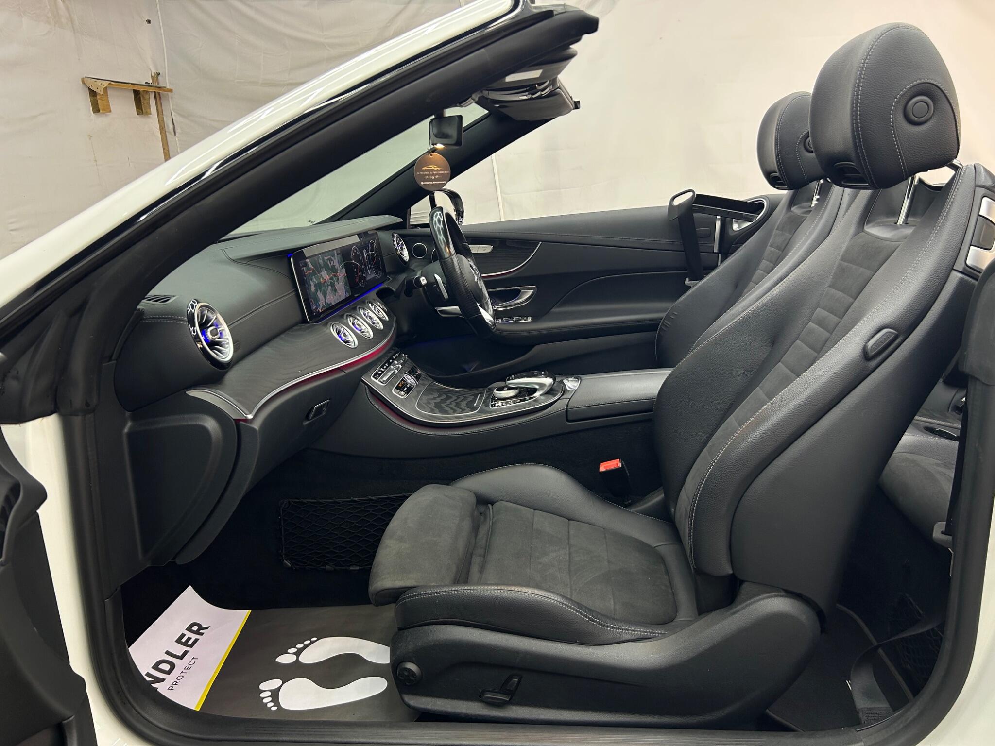Mercedes-Benz E-Class view 47