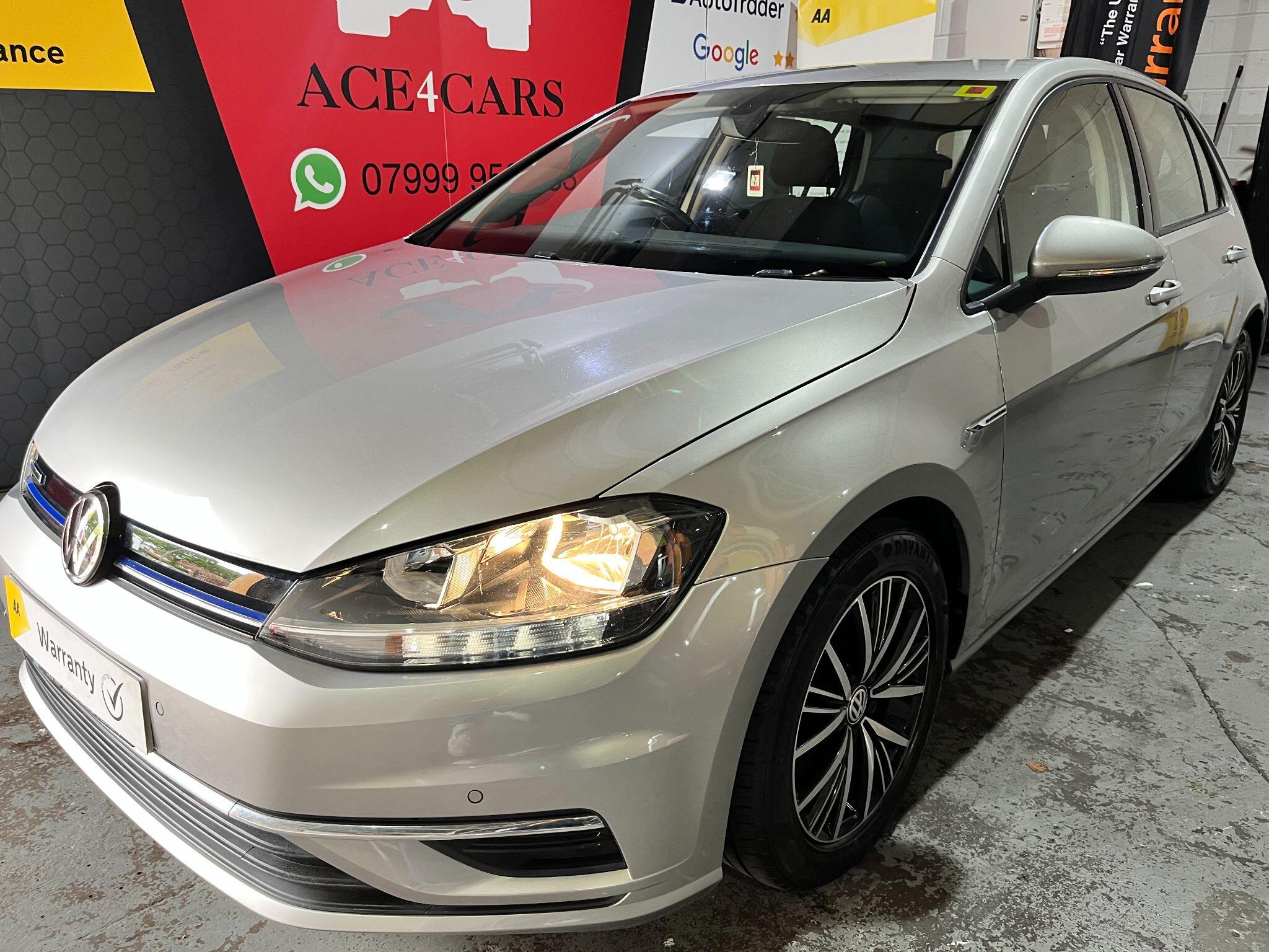 Volkswagen Golf view 13