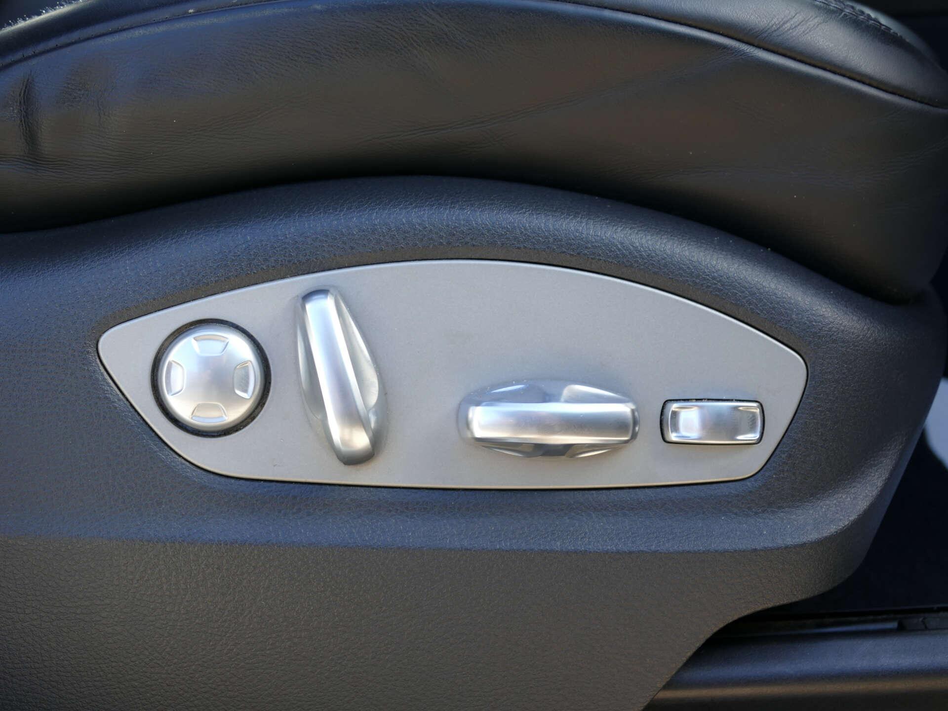 Porsche Cayenne view 26