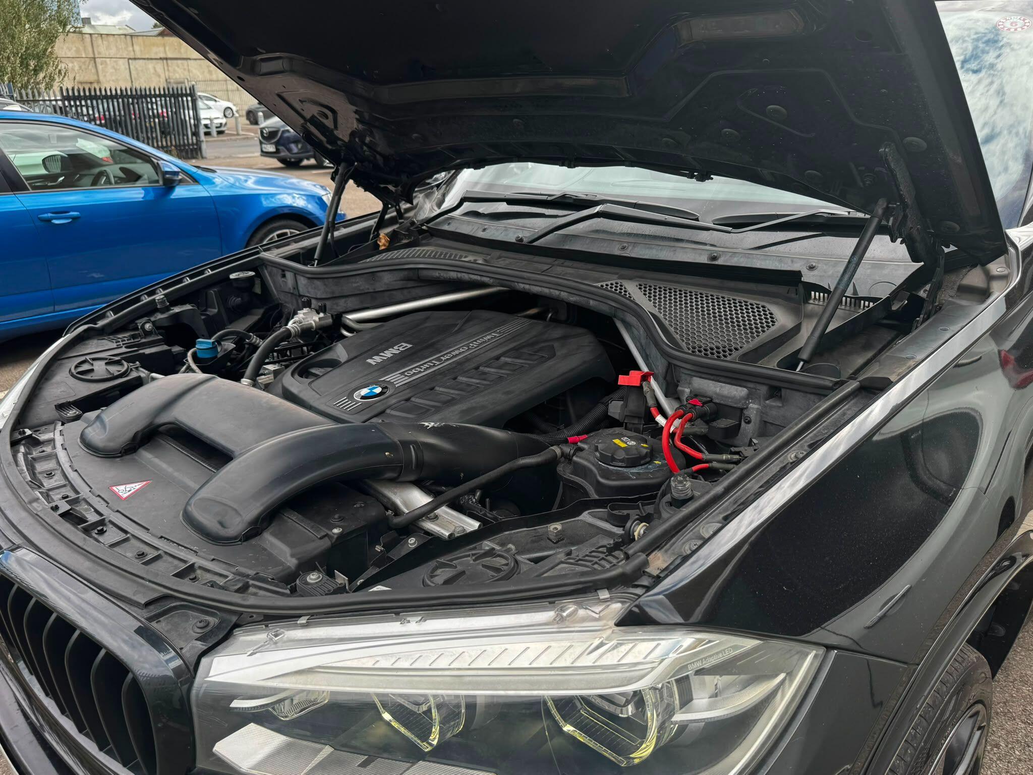 BMW X5 view 68