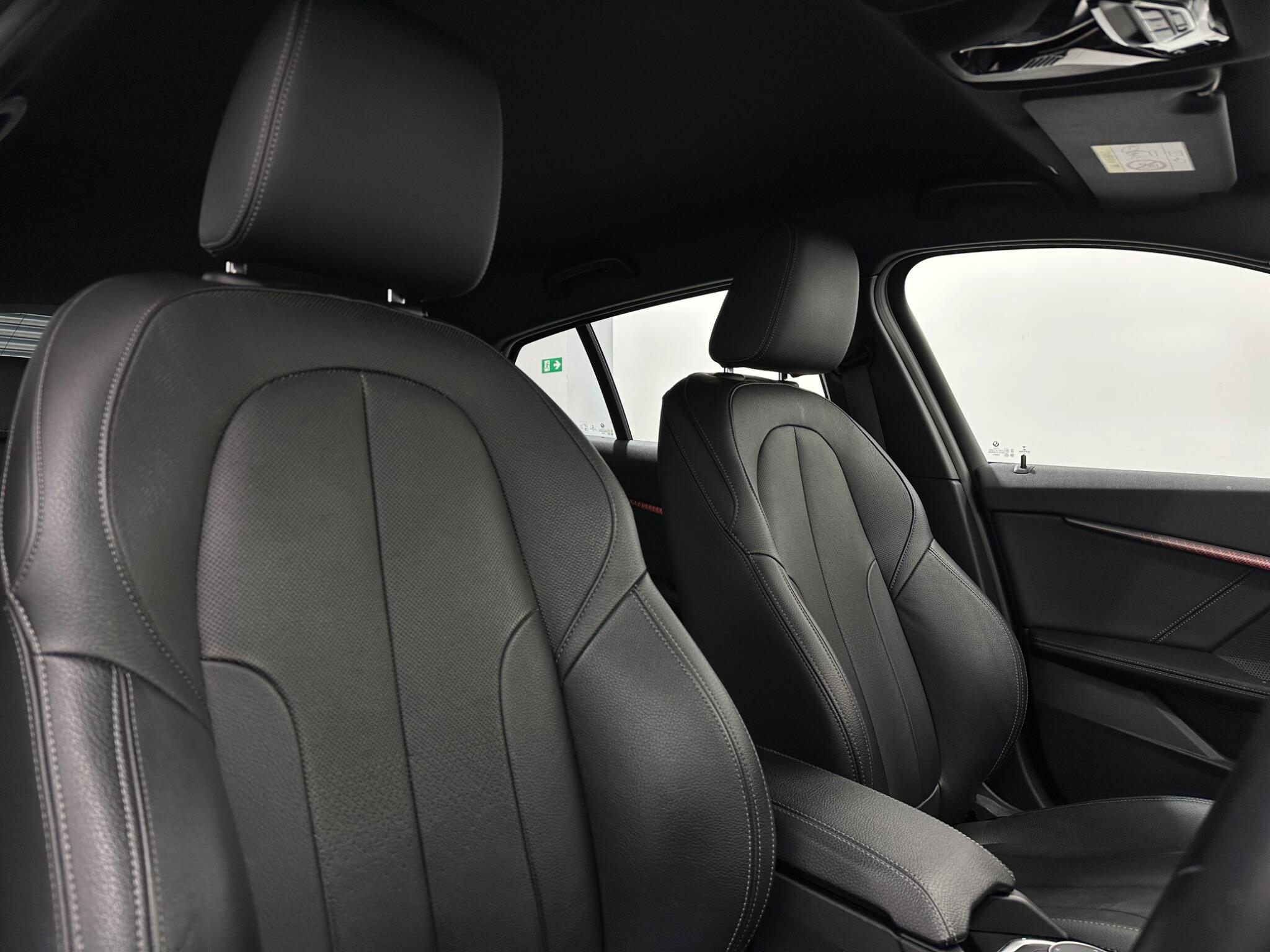 BMW 1 Series view 33