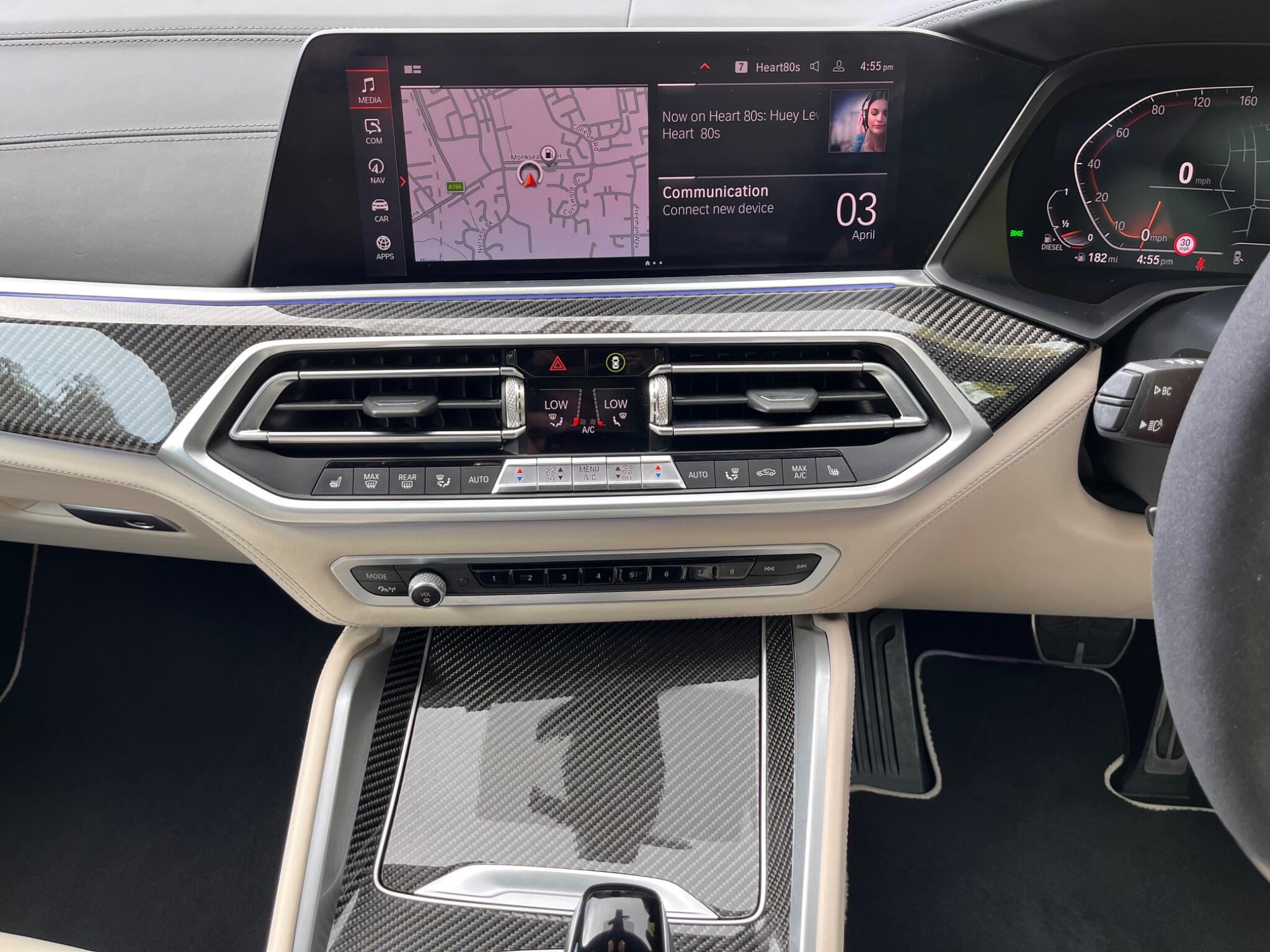 BMW X6 view 59