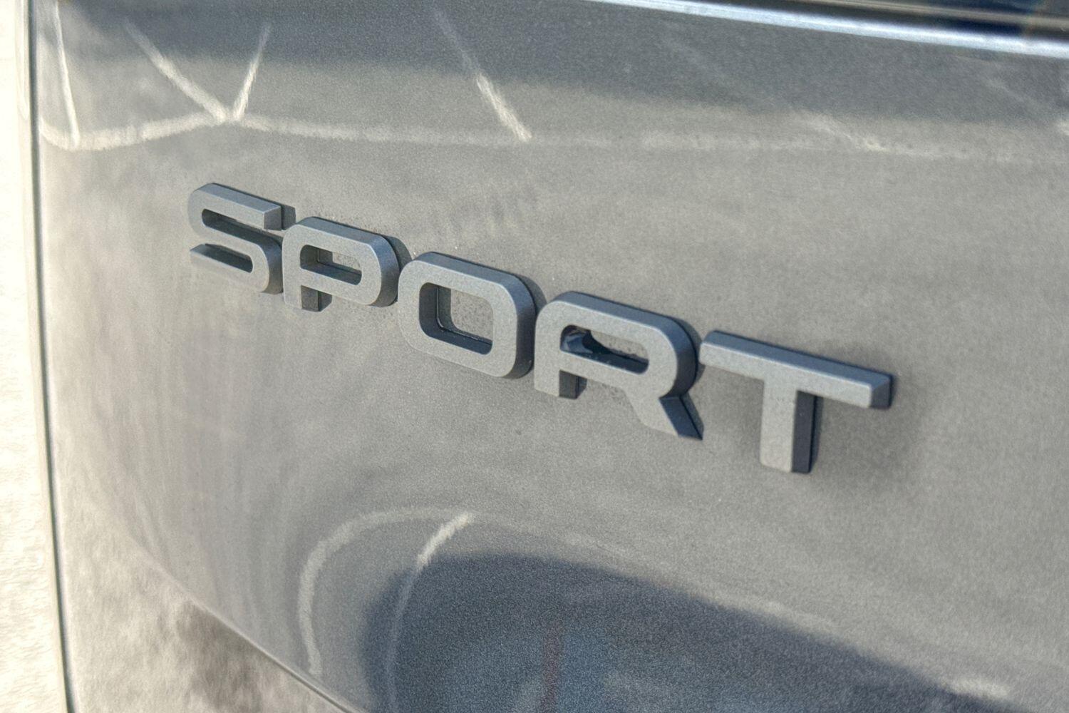 Land Rover Range Rover Sport view 23
