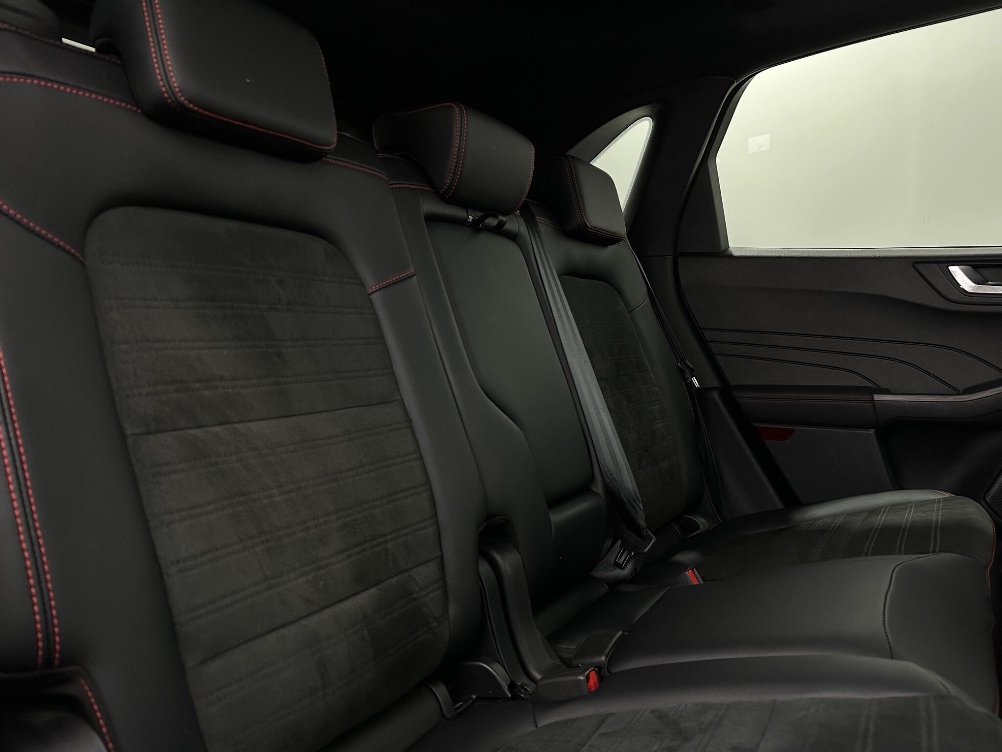 Ford Kuga view 42