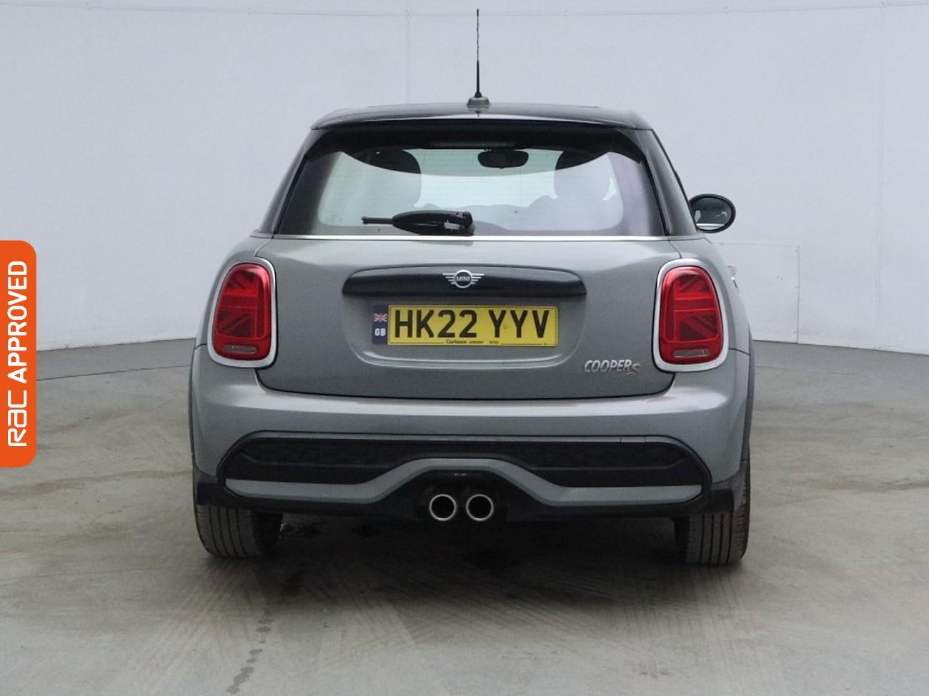 Mini Hatch view 8