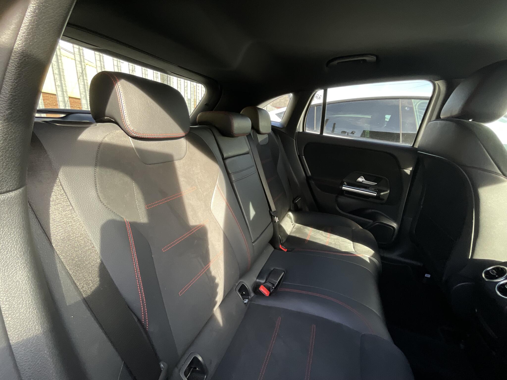 Mercedes-Benz Eqa view 11