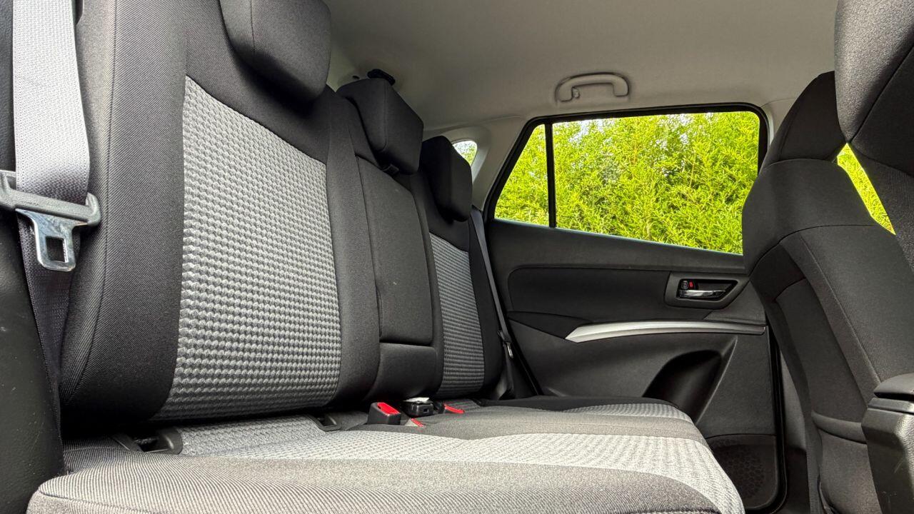 Suzuki S-Cross view 12
