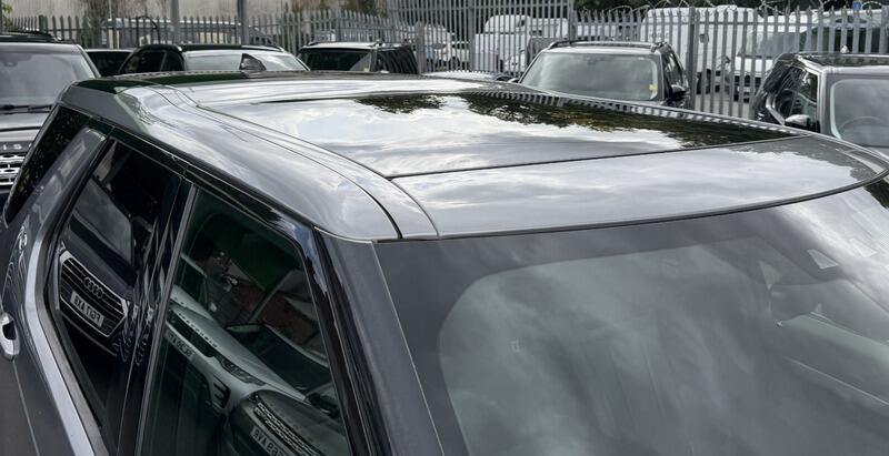 Land Rover Discovery 3 view 20