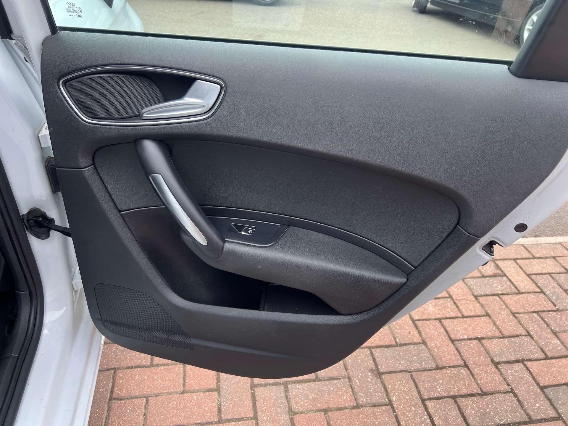 Audi A1 view 49