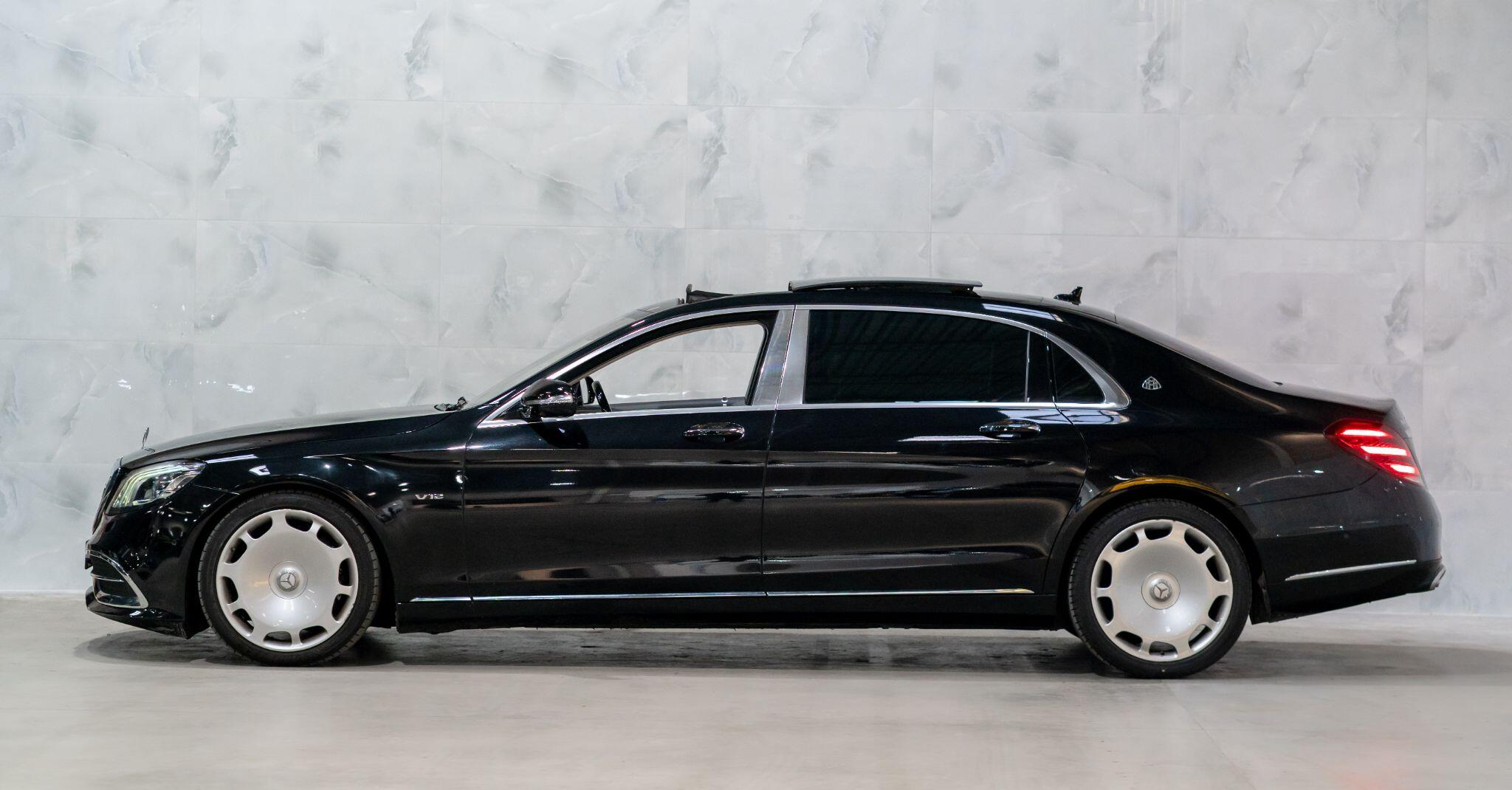 Mercedes-Benz S-Class view 10